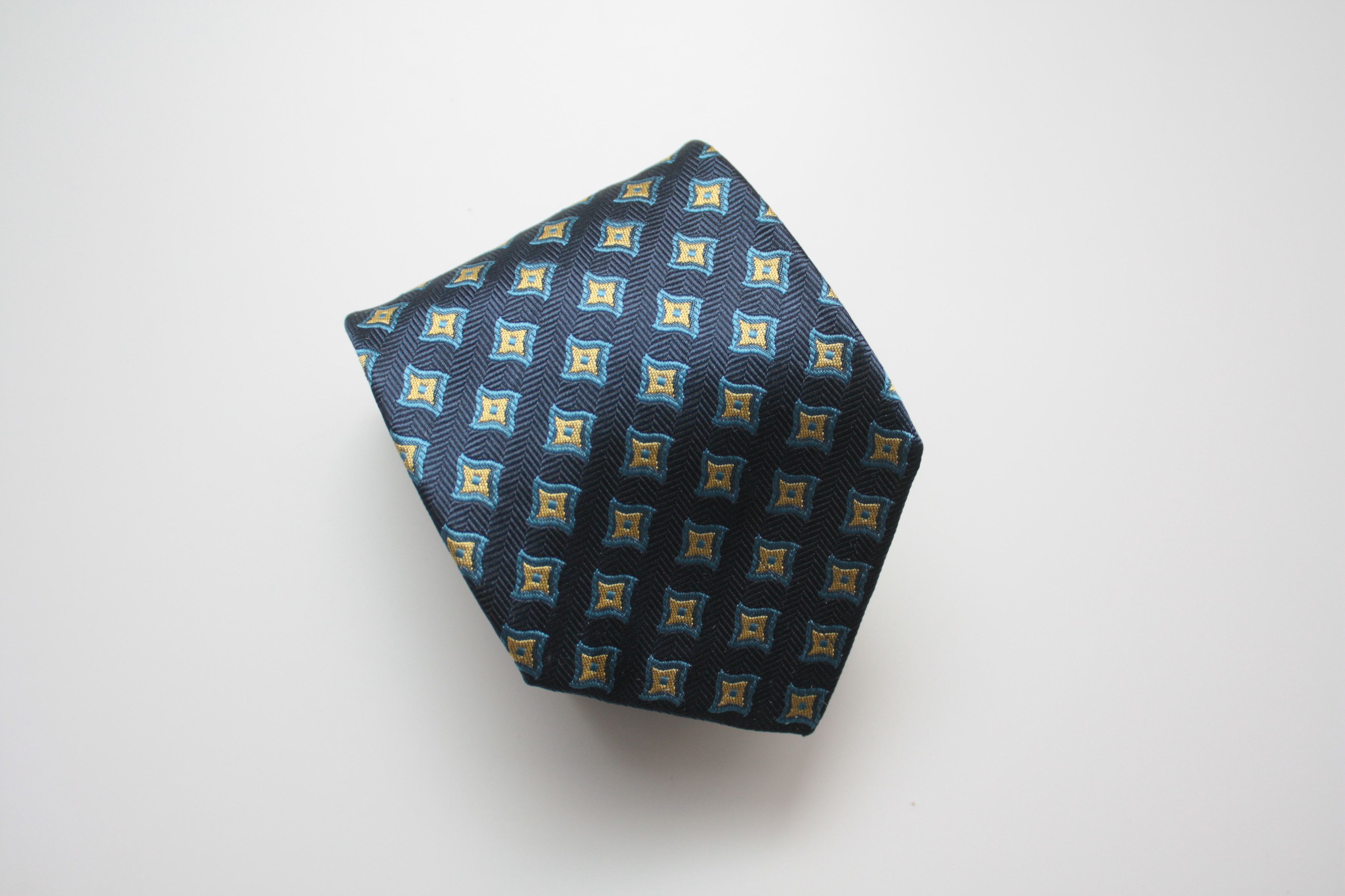 Burberry Burberry's Vintage Silk Tie Made In Italy Size ONE SIZE - 6 Thumbnail