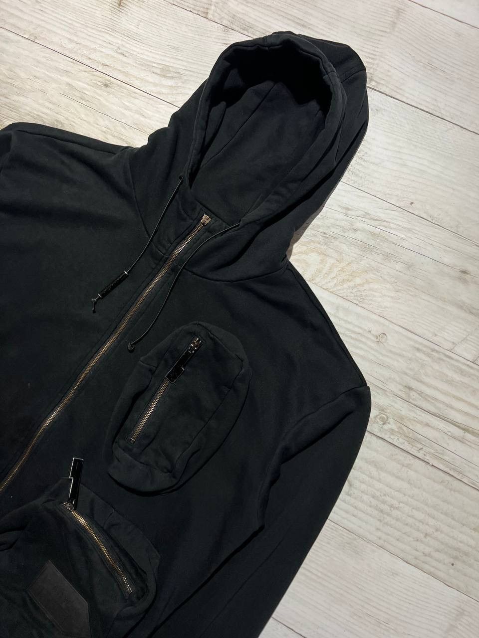 【関税込み】A-COLD-WALL* フーディ & ジップアップ Amazon.co.jp: A-COLD-WALL A COLD WALL Men's Hoodie ACW LOGO