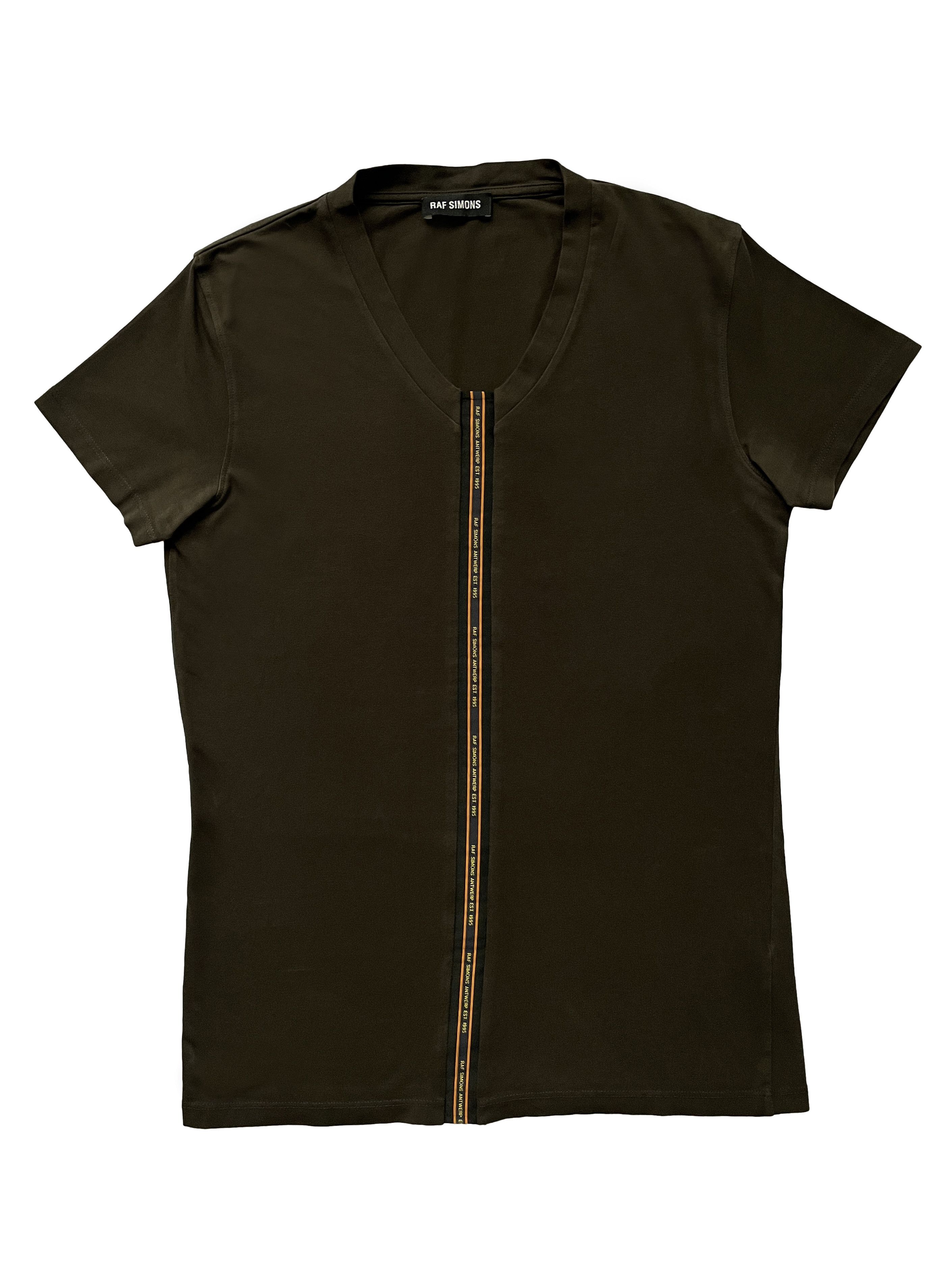 Raf Simons ⚡️QUICK SALE⚡️Raf Simons Brown V-Neck T-Shirt with Band Size US M / EU 48-50 / 2 - 1 Thumbnail
