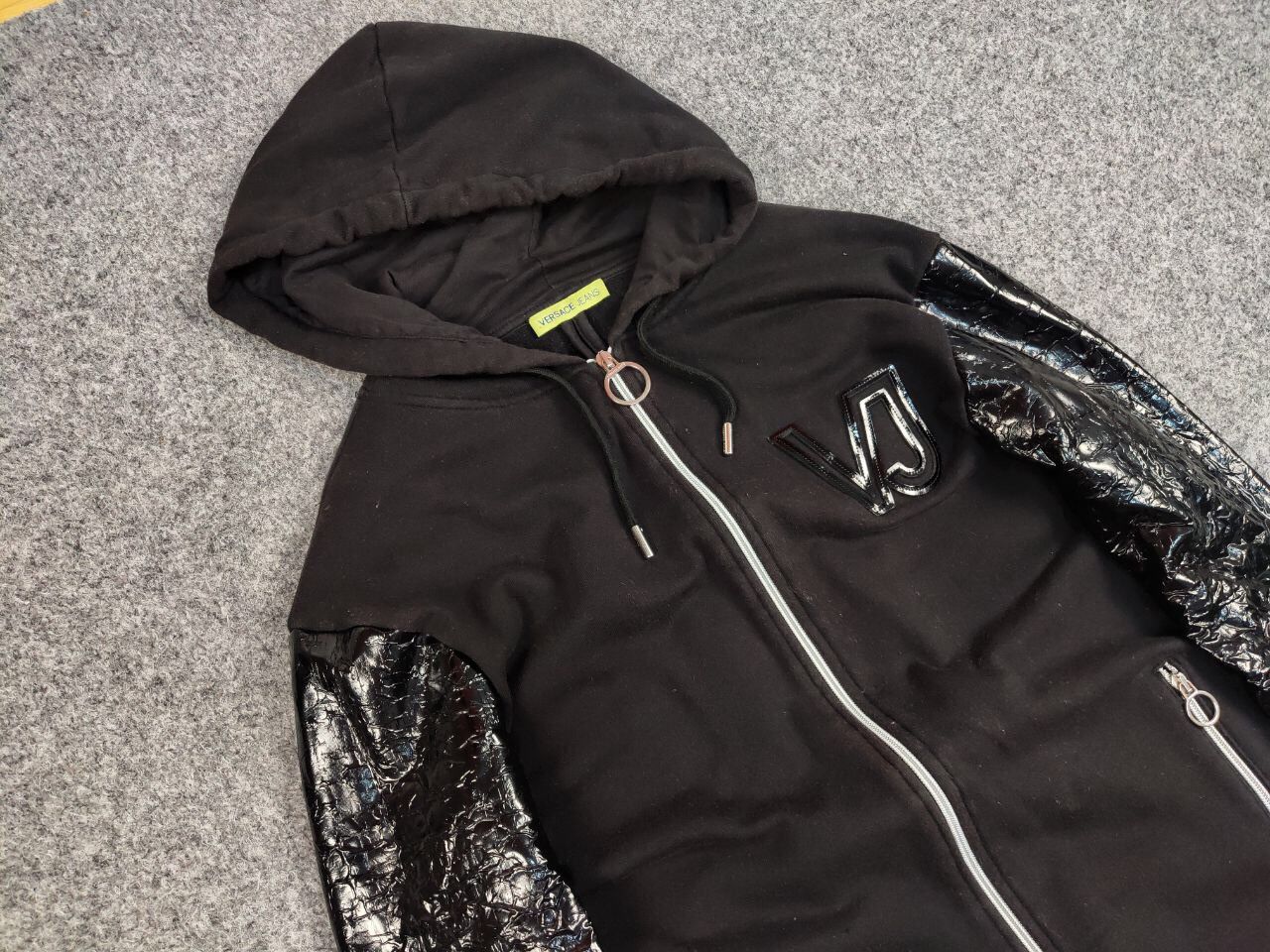 Versace Jeans Couture Versace Jeans Couture Length lacquered Black Hooded Jacket Size US M / EU 48-50 / 2 - 7 Thumbnail