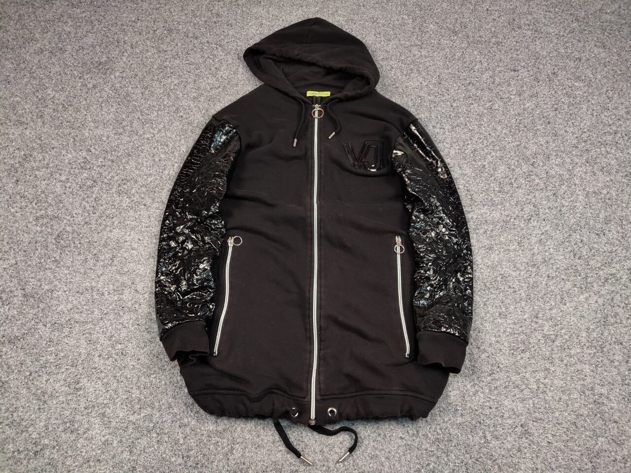 Versace Jeans Couture Versace Jeans Couture Length lacquered Black Hooded Jacket Size US M / EU 48-50 / 2 - 2 Thumbnail