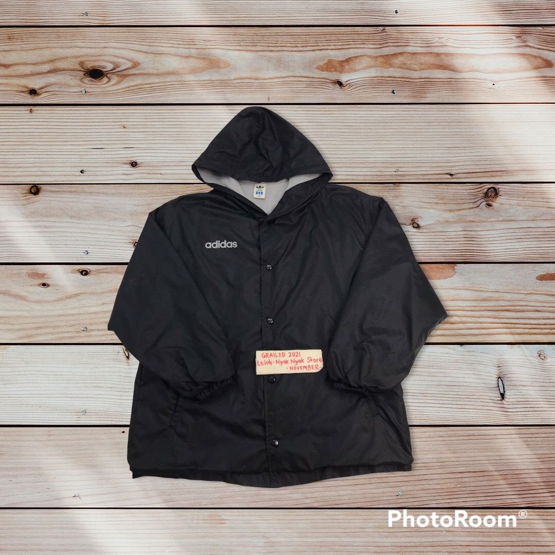 Vintage Adidas Windbreaker spellout