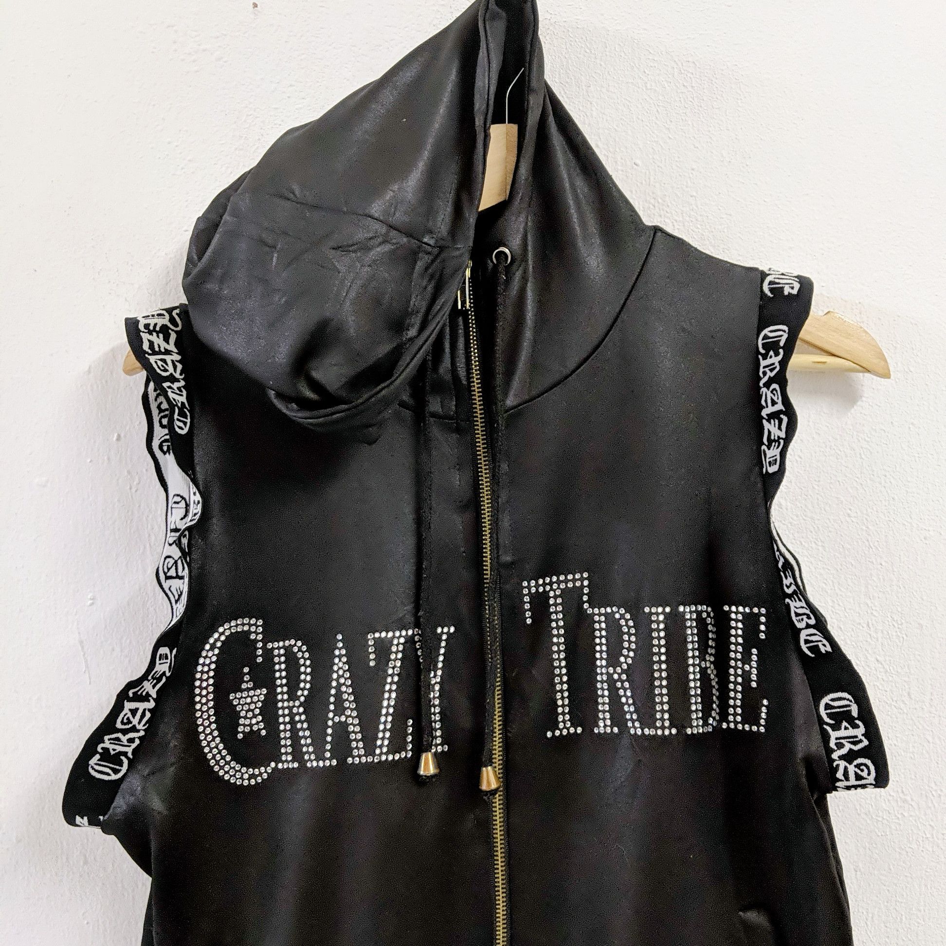 Japanese Brand × Vintage Vintage Crazy Tribe Zipper Ups Hooded Vest Size US S / EU 44-46 / 1 - 11 Thumbnail