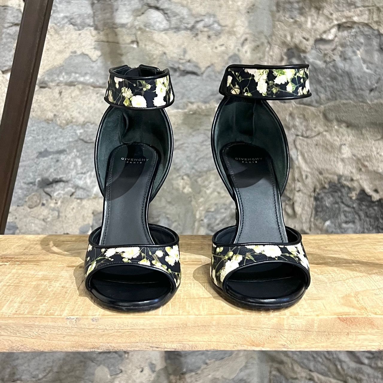 Givenchy Givenchy Floral Baby's Breath Print Heeled Sandals Size US 5 / IT 35 - 2 Thumbnail