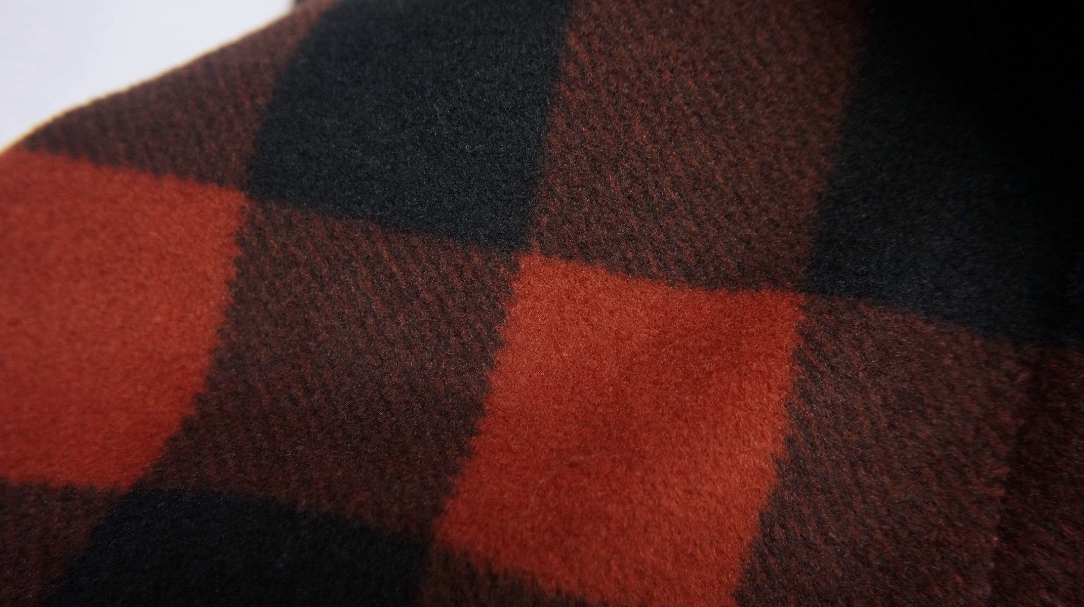 Japanese Brand Vintage UNIQLO Fleece Flannel Plaid Orange Dark Brown Shirt Size US M / EU 48-50 / 2 - 17 Thumbnail