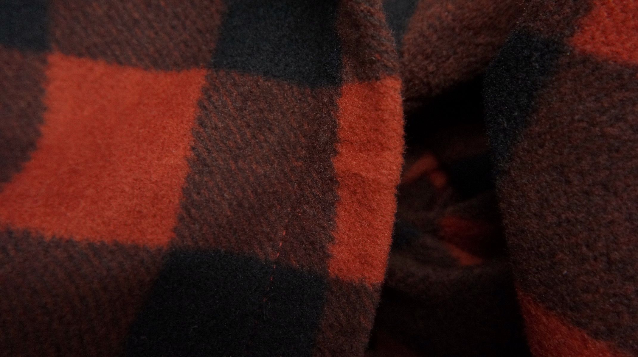 Japanese Brand Vintage UNIQLO Fleece Flannel Plaid Orange Dark Brown Shirt Size US M / EU 48-50 / 2 - 16 Thumbnail