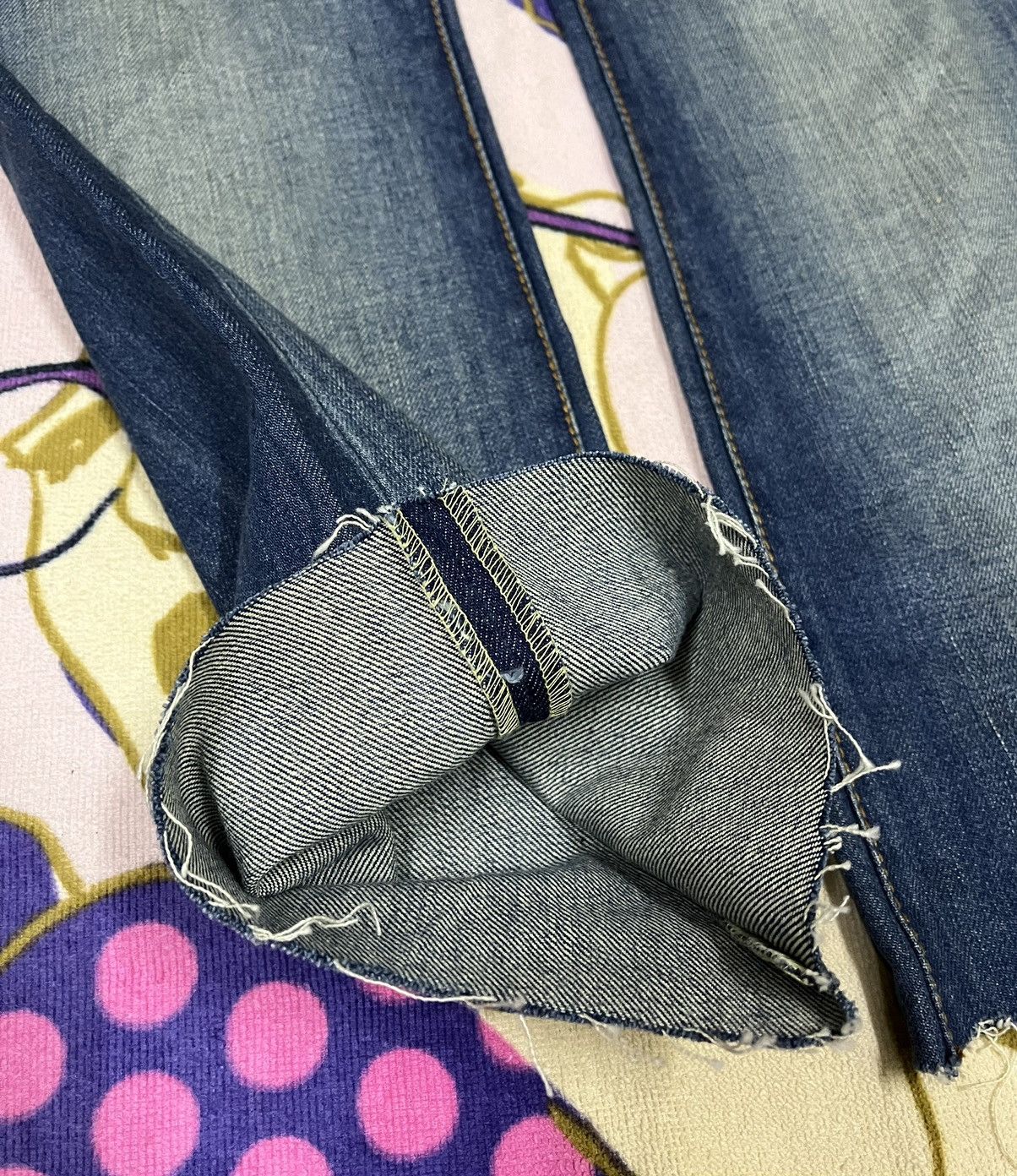 Evisu 💸BindingOffer💸 EVISU Distressed Denim For Women x Rare Size 30" / US 8 / IT 44 - 14 Thumbnail