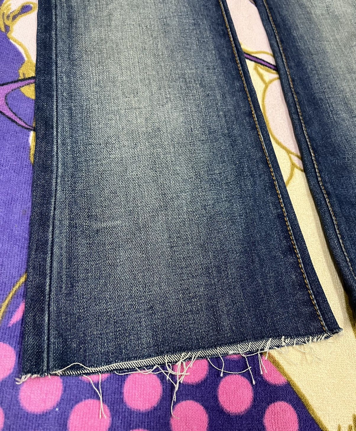 Evisu 💸BindingOffer💸 EVISU Distressed Denim For Women x Rare Size 30" / US 8 / IT 44 - 12 Thumbnail
