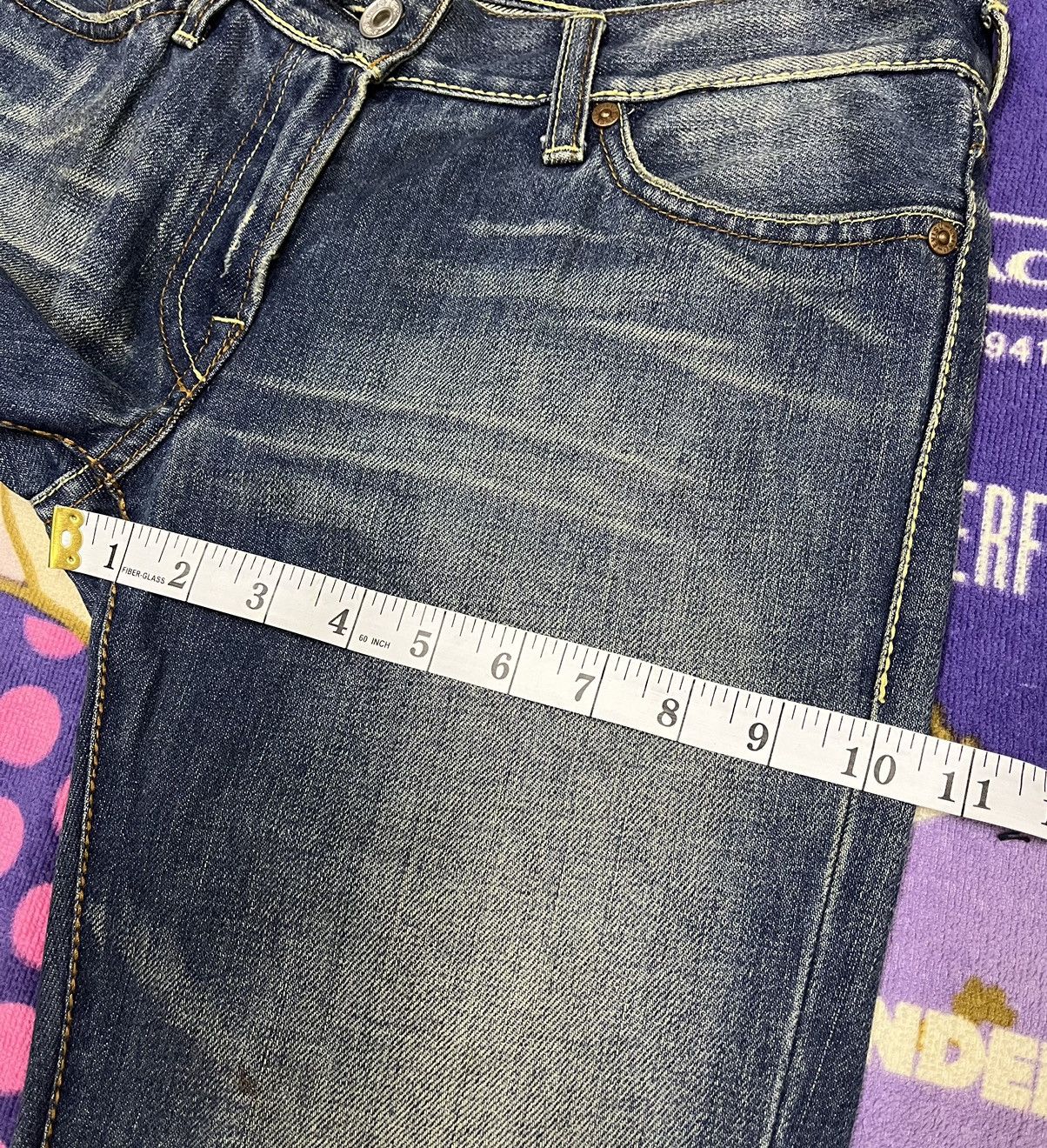 Evisu 💸BindingOffer💸 EVISU Distressed Denim For Women x Rare Size 30" / US 8 / IT 44 - 22 Thumbnail