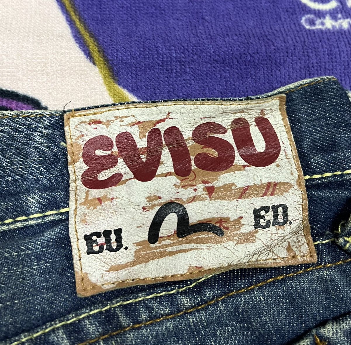 Evisu 💸BindingOffer💸 EVISU Distressed Denim For Women x Rare Size 30" / US 8 / IT 44 - 7 Thumbnail