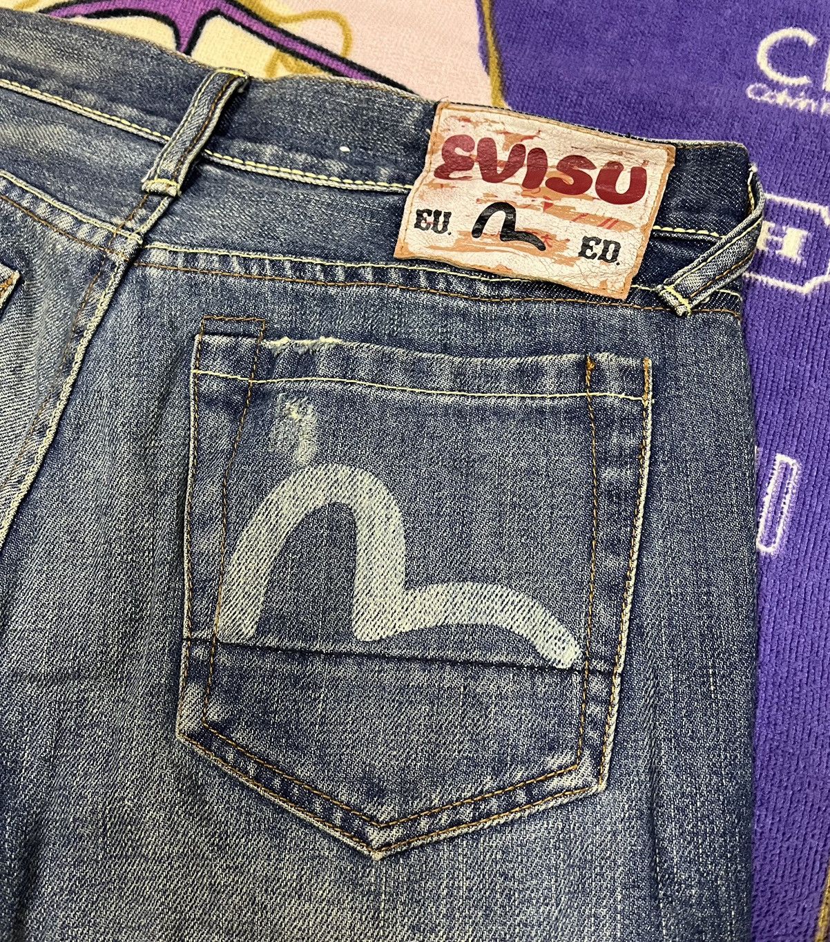 Evisu 💸BindingOffer💸 EVISU Distressed Denim For Women x Rare Size 30" / US 8 / IT 44 - 6 Thumbnail