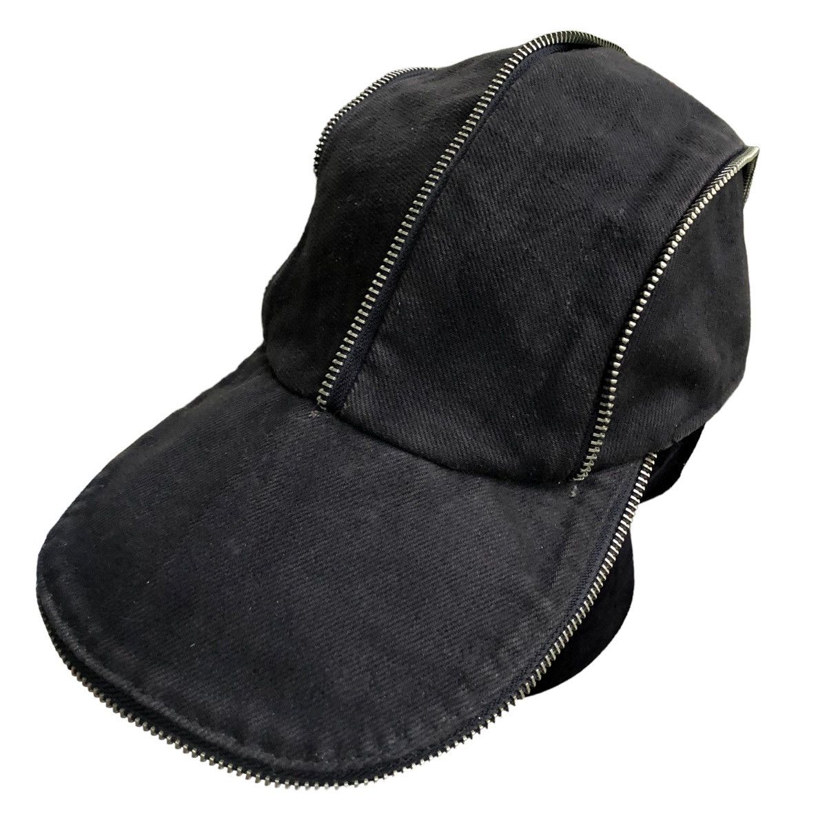 Japanese Brand Japanese Brand Rare Design Zipper Chain Hat Size ONE SIZE - 7 Thumbnail