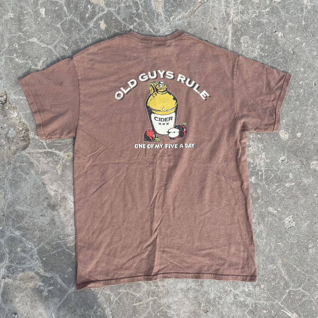 Issey Miyake × Japanese Brand Vintage Old Guys Rule T-shirts Big Logo 90s Streetwear Size US M / EU 48-50 / 2 - 1 Thumbnail
