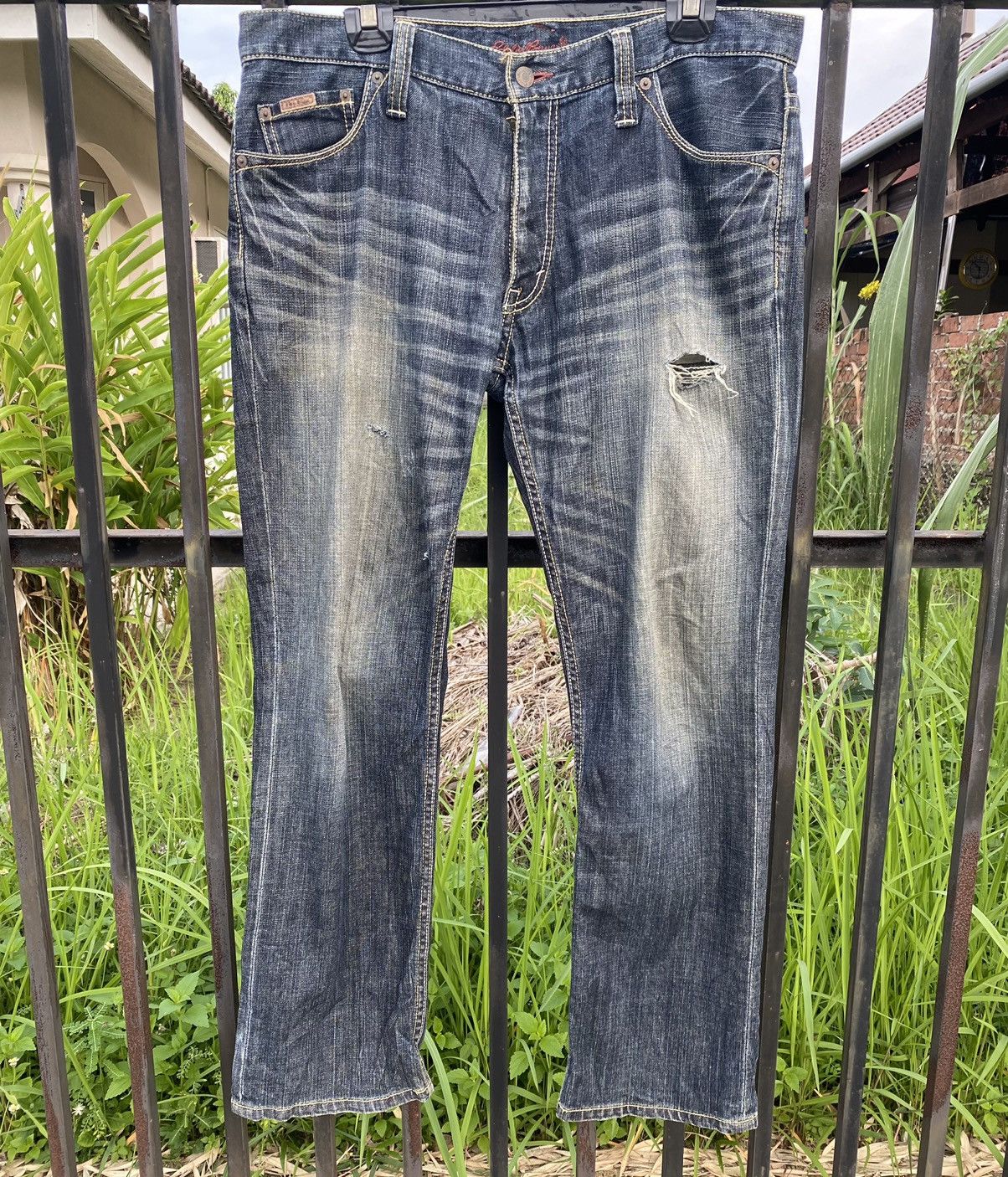 Eddie Bauer OFFER 🔥 Vintage Eddie Bauer Distressed Black Denim Jeans Size US 35 - 1 Thumbnail
