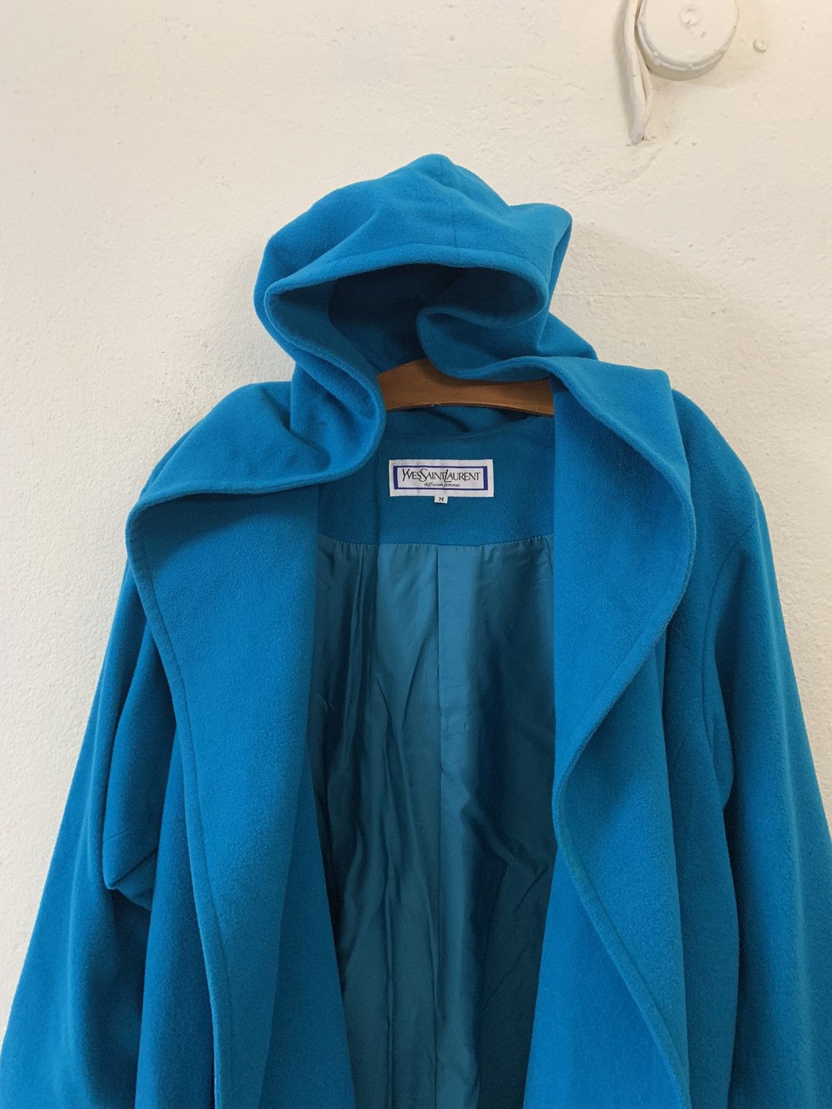 Yves Saint Laurent Yves Saint Laurent Coat Size M / US 6-8 / IT 42-44 - 4 Thumbnail