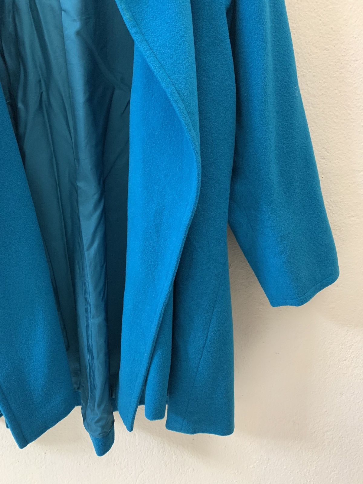 Yves Saint Laurent Yves Saint Laurent Coat Size M / US 6-8 / IT 42-44 - 2 Thumbnail