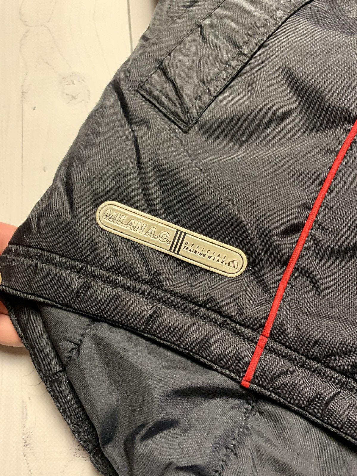 Adidas × Vintage Vintage Adidas A C Milan soccer jacket parka size L 1999 Size US L / EU 52-54 / 3 - 4 Thumbnail