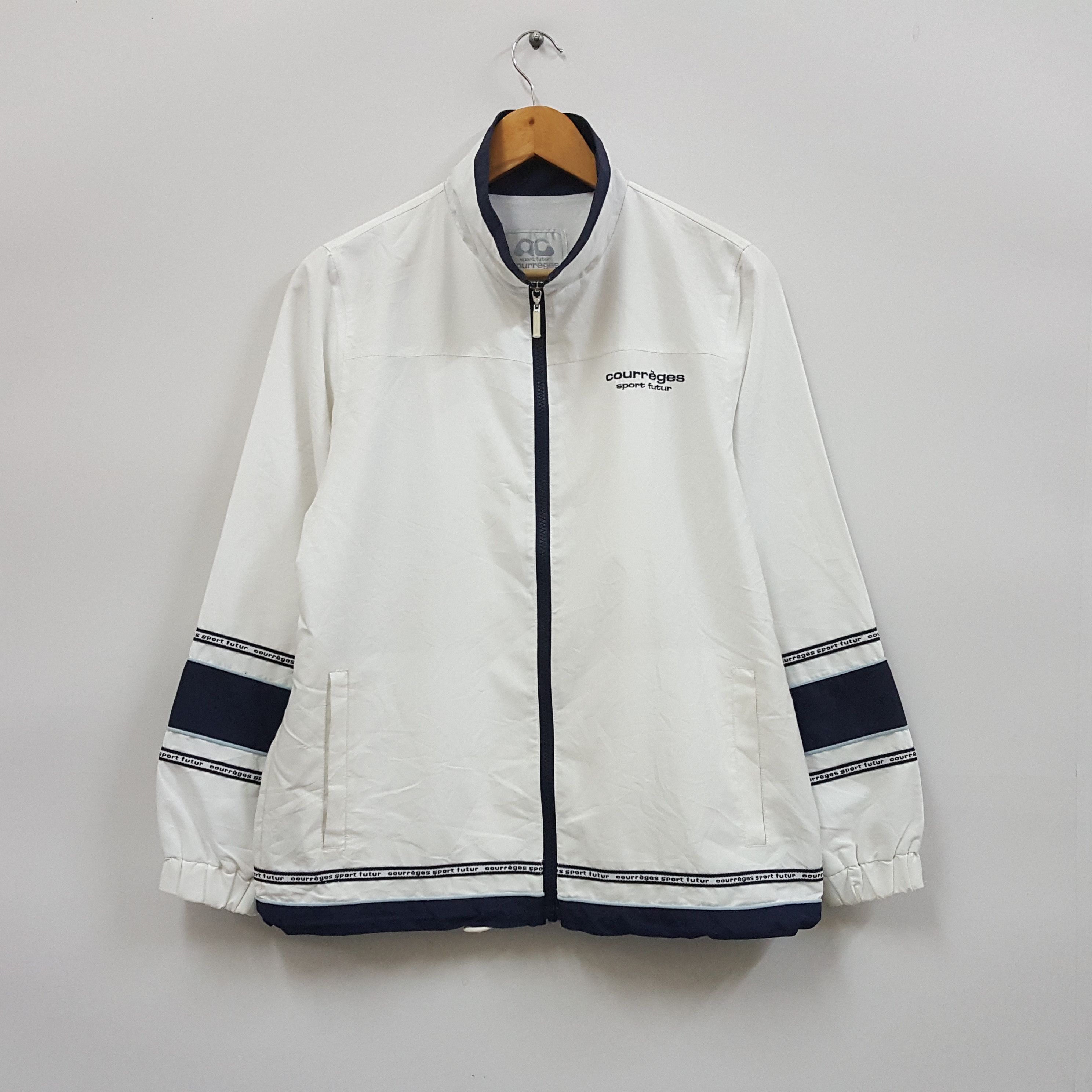 Vintage courreges paris nice design white windbreaker jacket