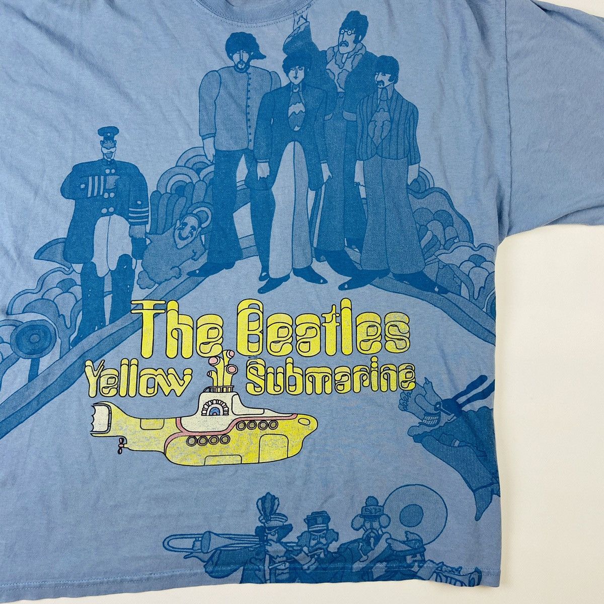 Band Tees 90s BEATLES YELLOW SUBMARINE OVERPRINTED VINTAGE TEE - № 632 Size US XXL / EU 58 / 5 - 2 Thumbnail