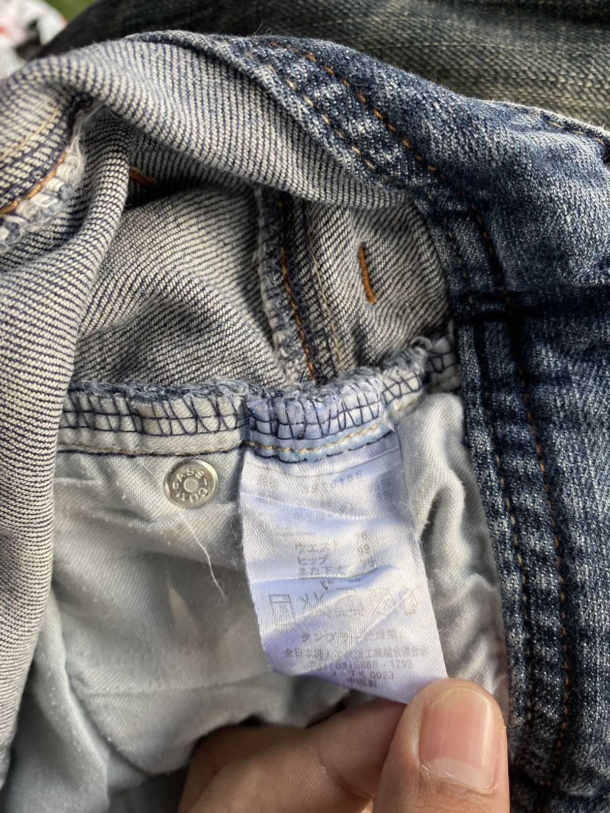 Japanese Brand OFFER 🔥 Vintage Compass Tight Boot Cut Denim Jeans Size US 32 / EU 48 - 6 Thumbnail