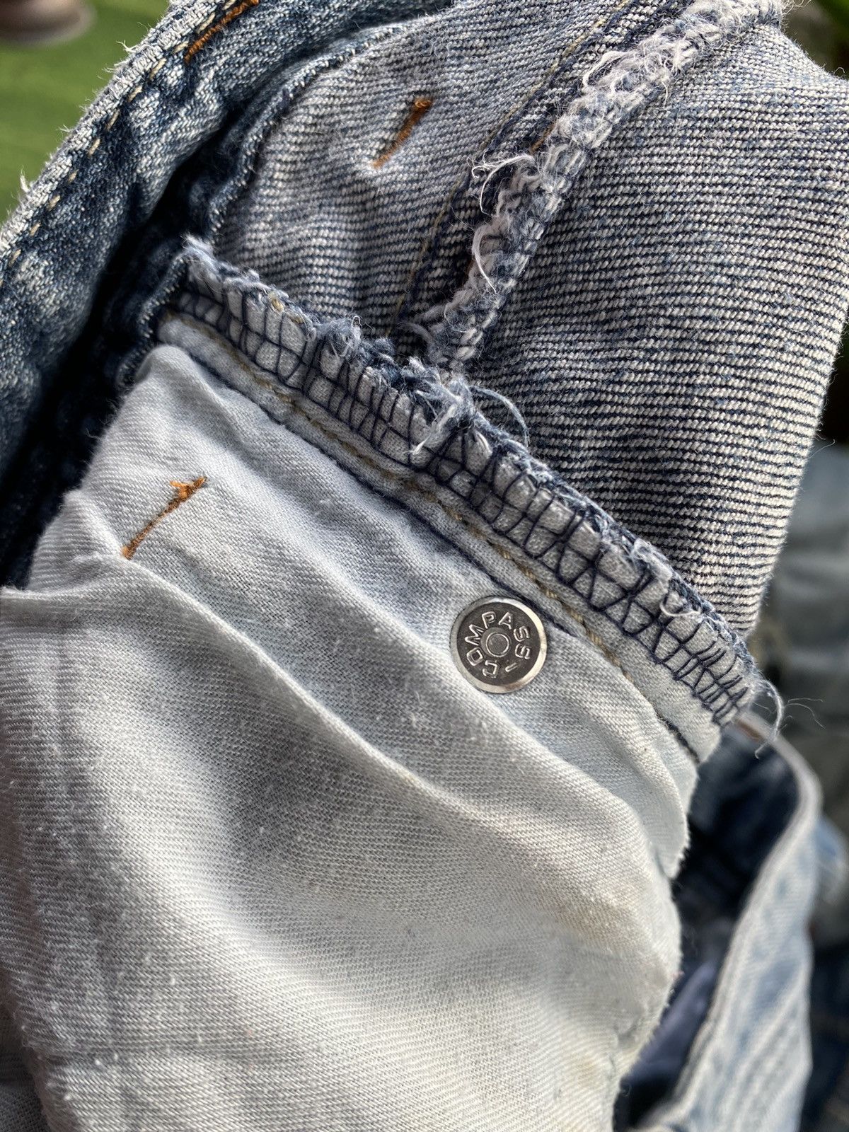 Japanese Brand OFFER 🔥 Vintage Compass Tight Boot Cut Denim Jeans Size US 32 / EU 48 - 5 Thumbnail