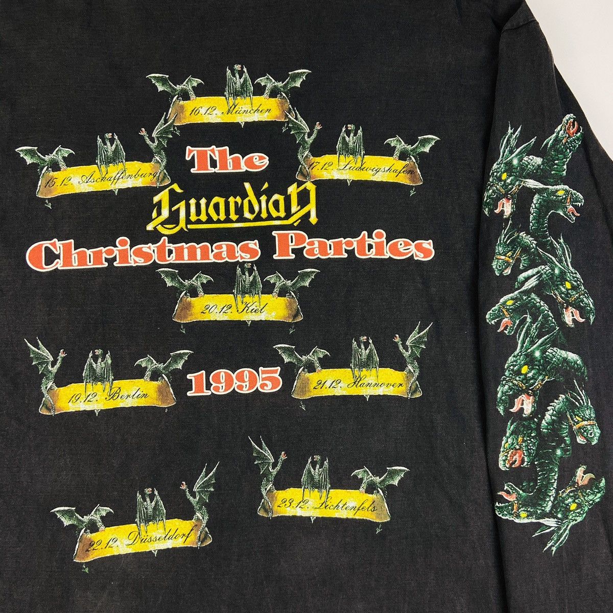 Band Tees VERY 1995 RARE BLIND GUARDIAN THE CHRISTMAS PARTIES TOUR Size US XL / EU 56 / 4 - 8 Thumbnail