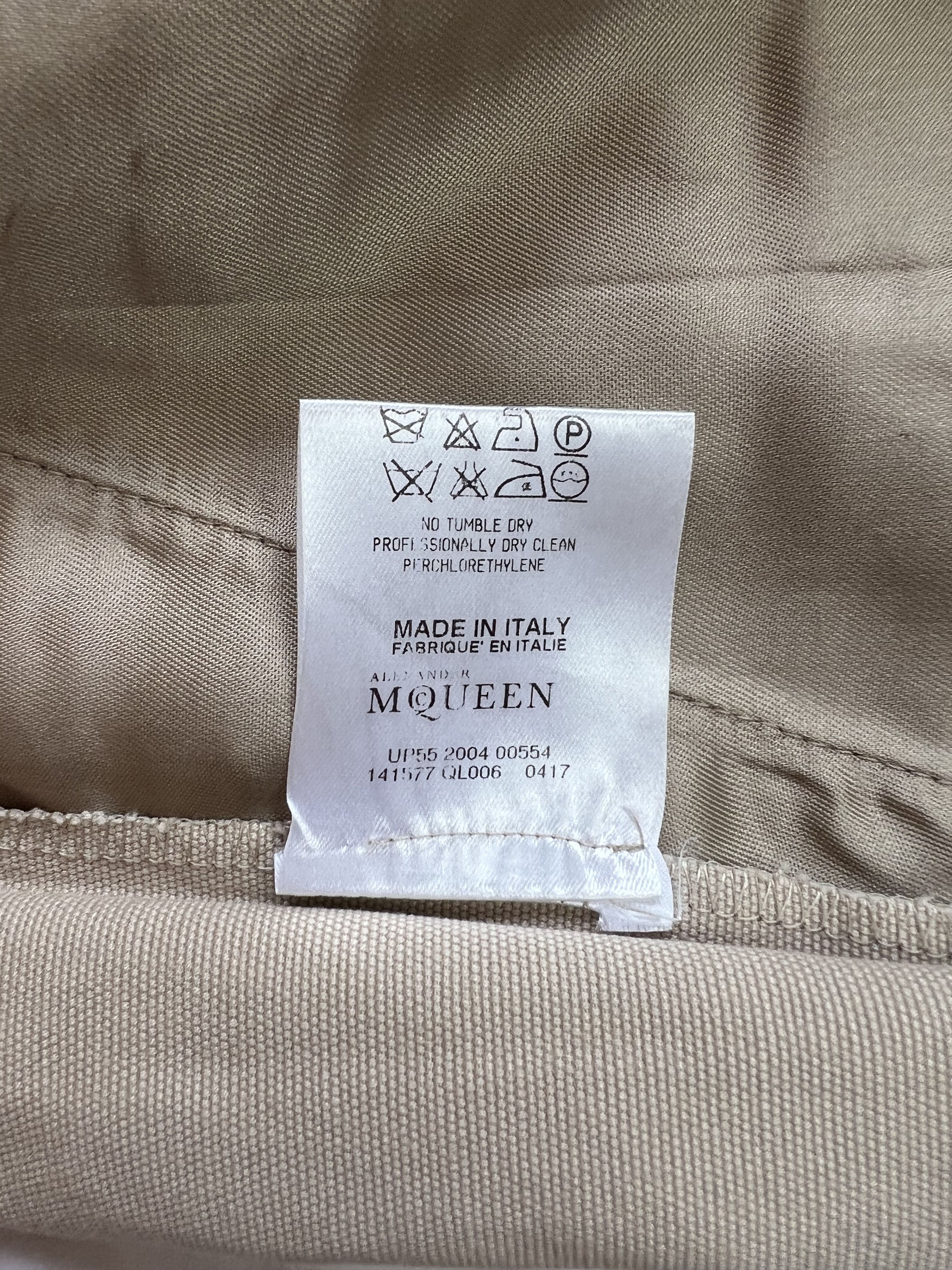 Alexander McQueen ⚡️QUICK SALE⚡️2004 Alexander McQueen Beige Cropped Pants Size 26" / US 2 / IT 38 - 5 Thumbnail