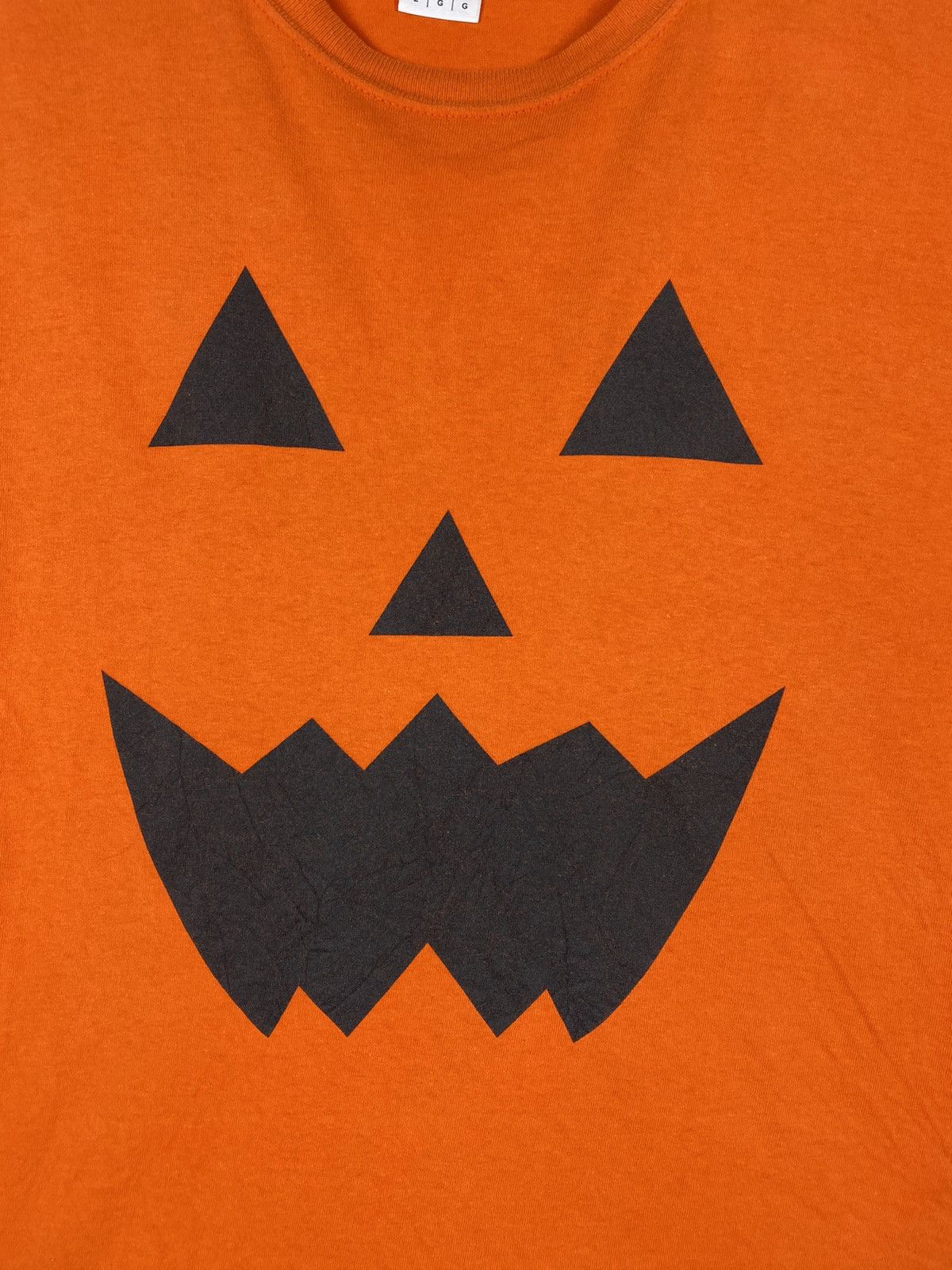 Vintage OFFER 🔥 Vintage 2000s Halloween Horror Tshirt Tee Size US L / EU 52-54 / 3 - 2 Thumbnail