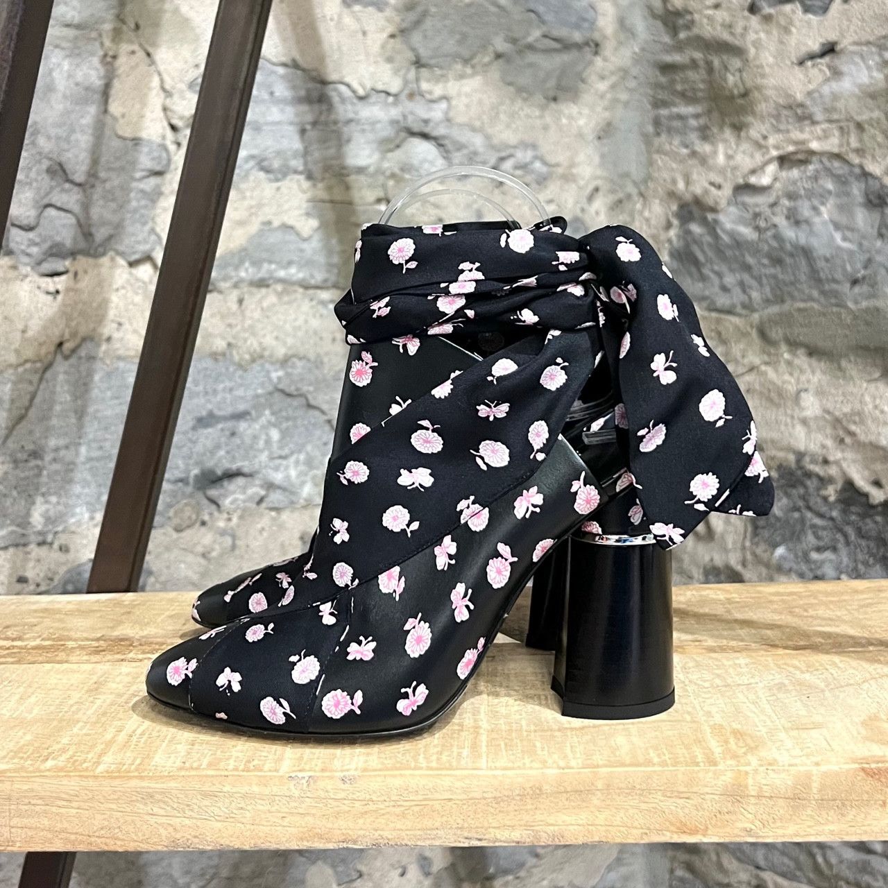 3.1 Phillip Lim 3.1 Phillip Lim Black Drum Glove Floral Mules Size US 5 / IT 35 - 3 Thumbnail