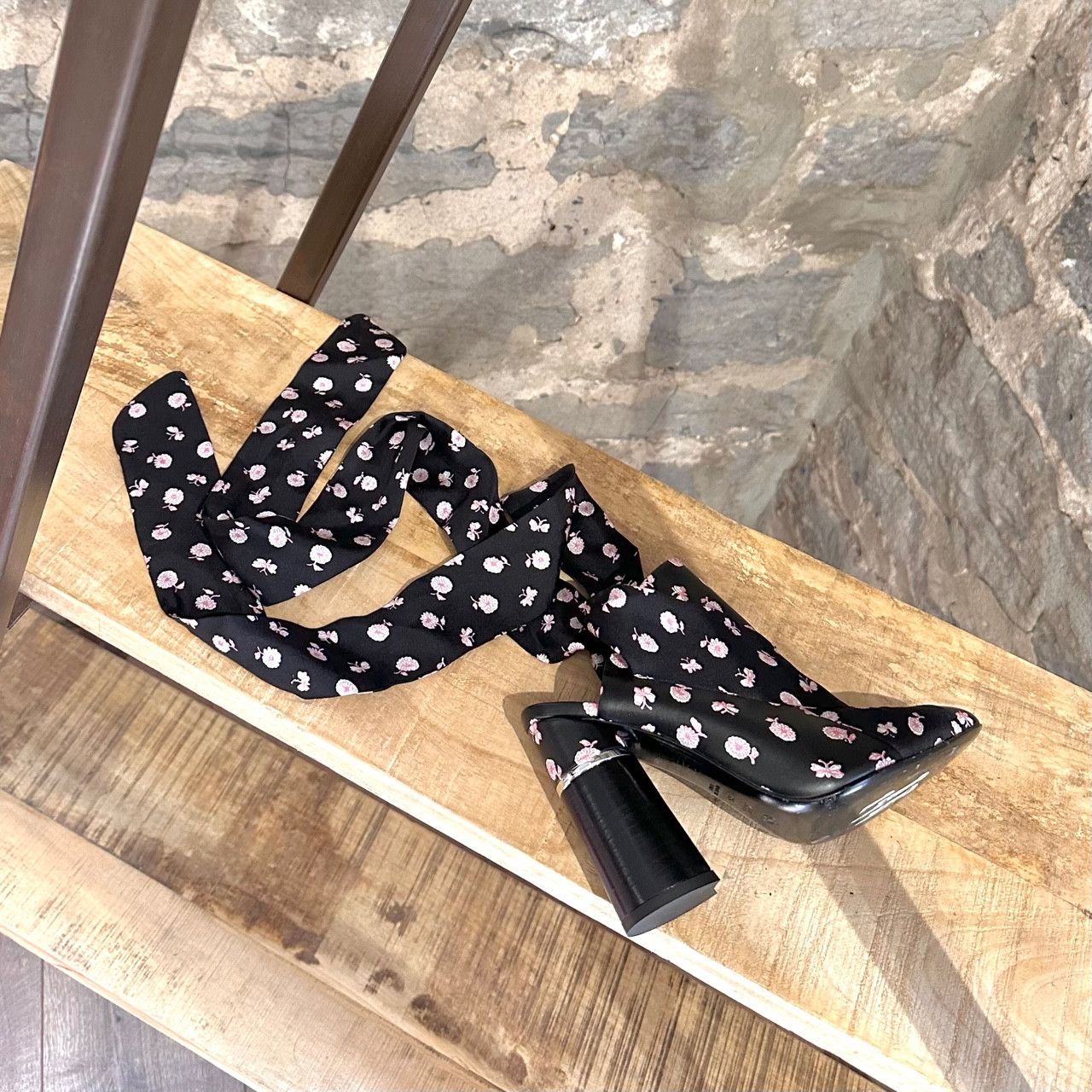 3.1 Phillip Lim 3.1 Phillip Lim Black Drum Glove Floral Mules Size US 5 / IT 35 - 7 Thumbnail