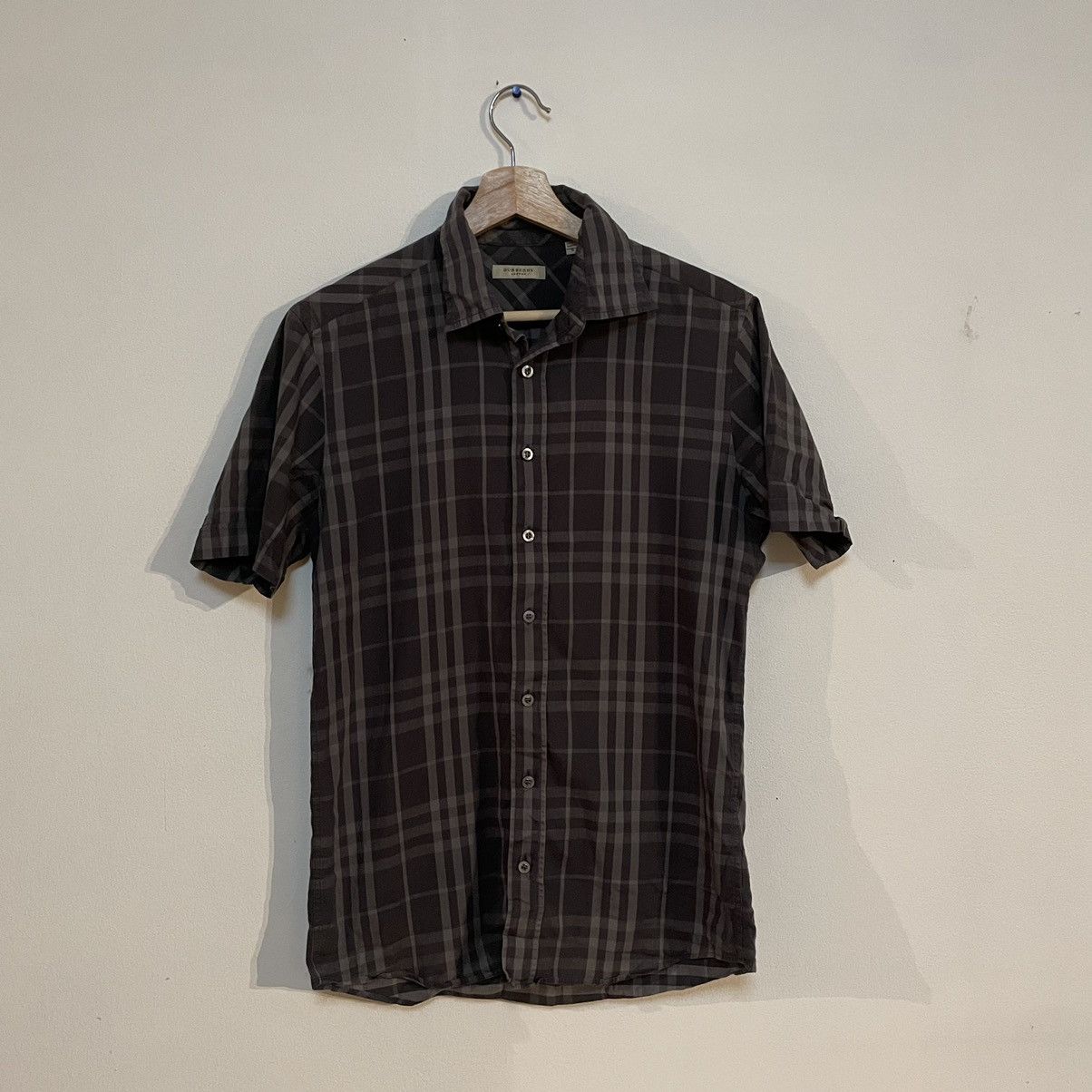The Enduring Appeal Of A Mens Burberry Button Up Shirt
