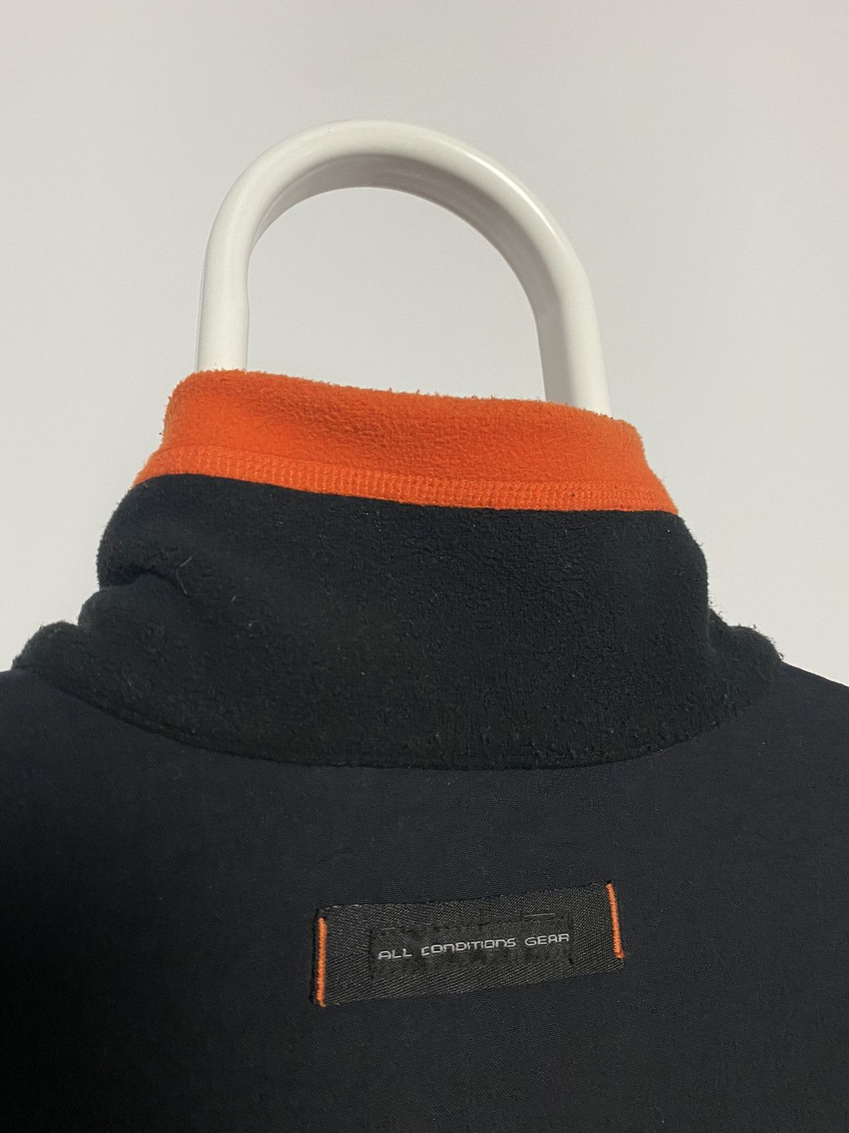 Nike ACG Nike ACG vintage cargo fleece jacket black 2000s 90s Size US XL / EU 56 / 4 - 12 Thumbnail