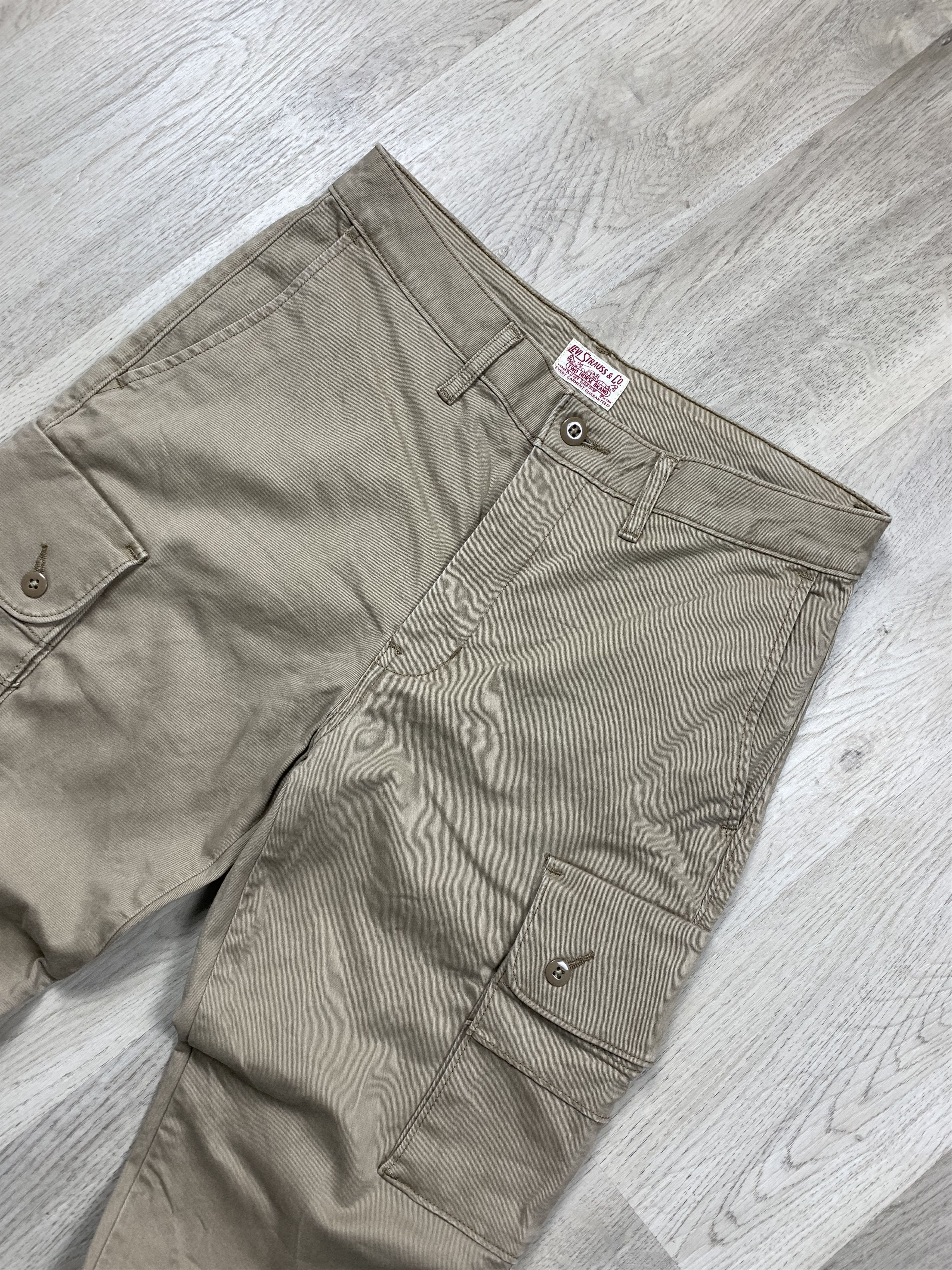 Levi's × Levi's Vintage Clothing × Vintage Levis Vintage Cargo Pants Loose Fit Size US 31 - 7 Thumbnail