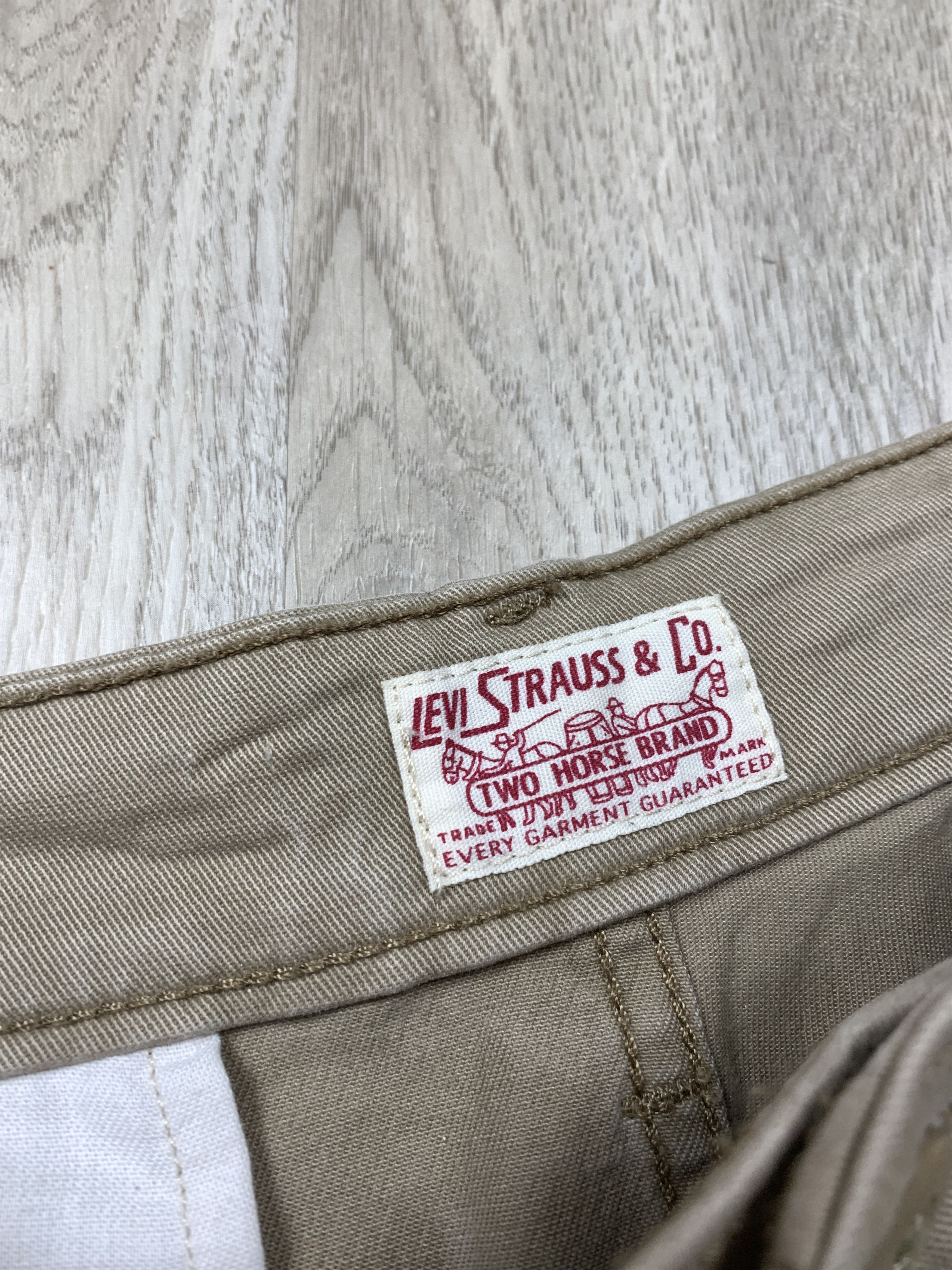 Levi's × Levi's Vintage Clothing × Vintage Levis Vintage Cargo Pants Loose Fit Size US 31 - 8 Thumbnail