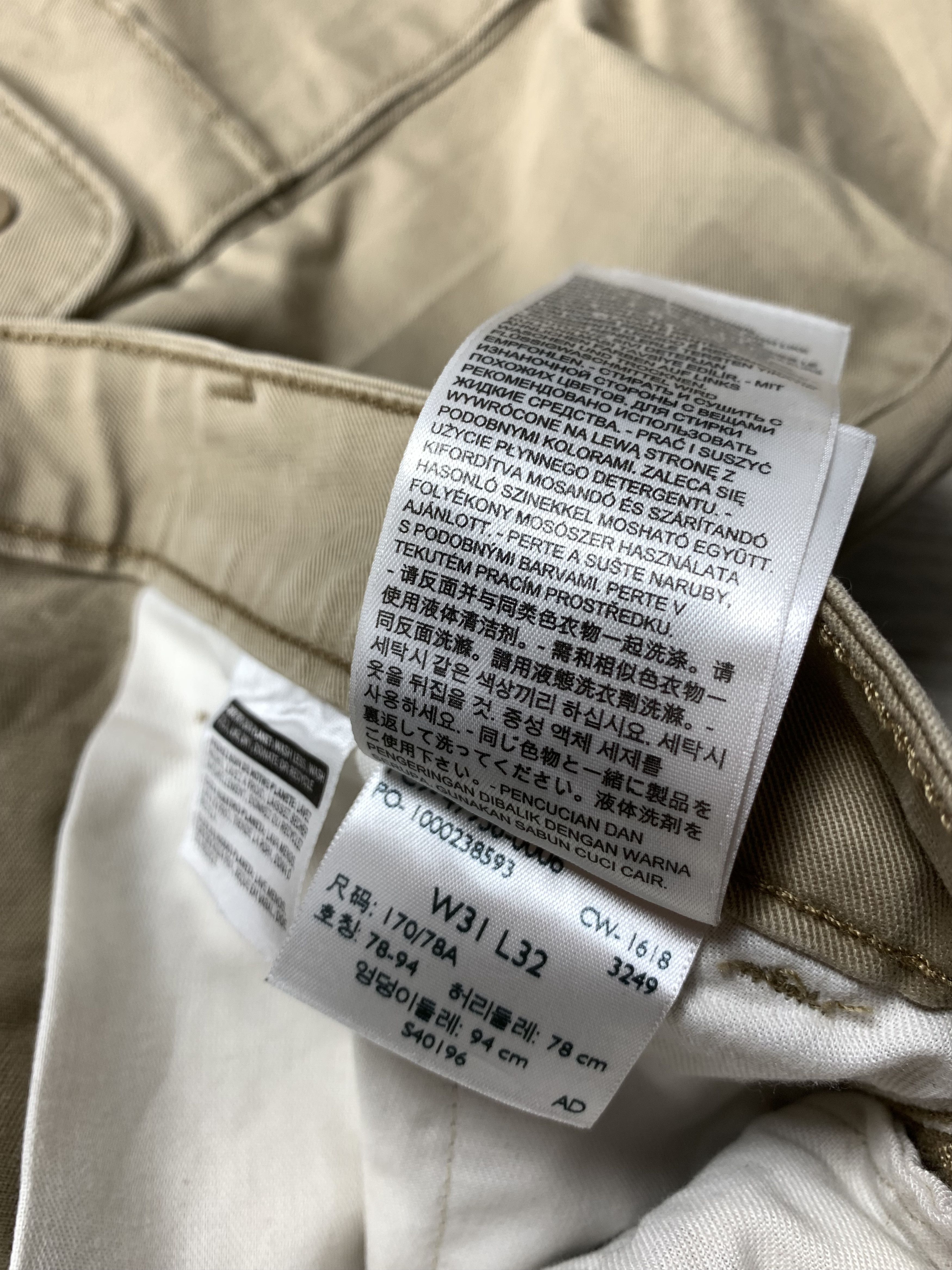 Levi's × Levi's Vintage Clothing × Vintage Levis Vintage Cargo Pants Loose Fit Size US 31 - 9 Thumbnail