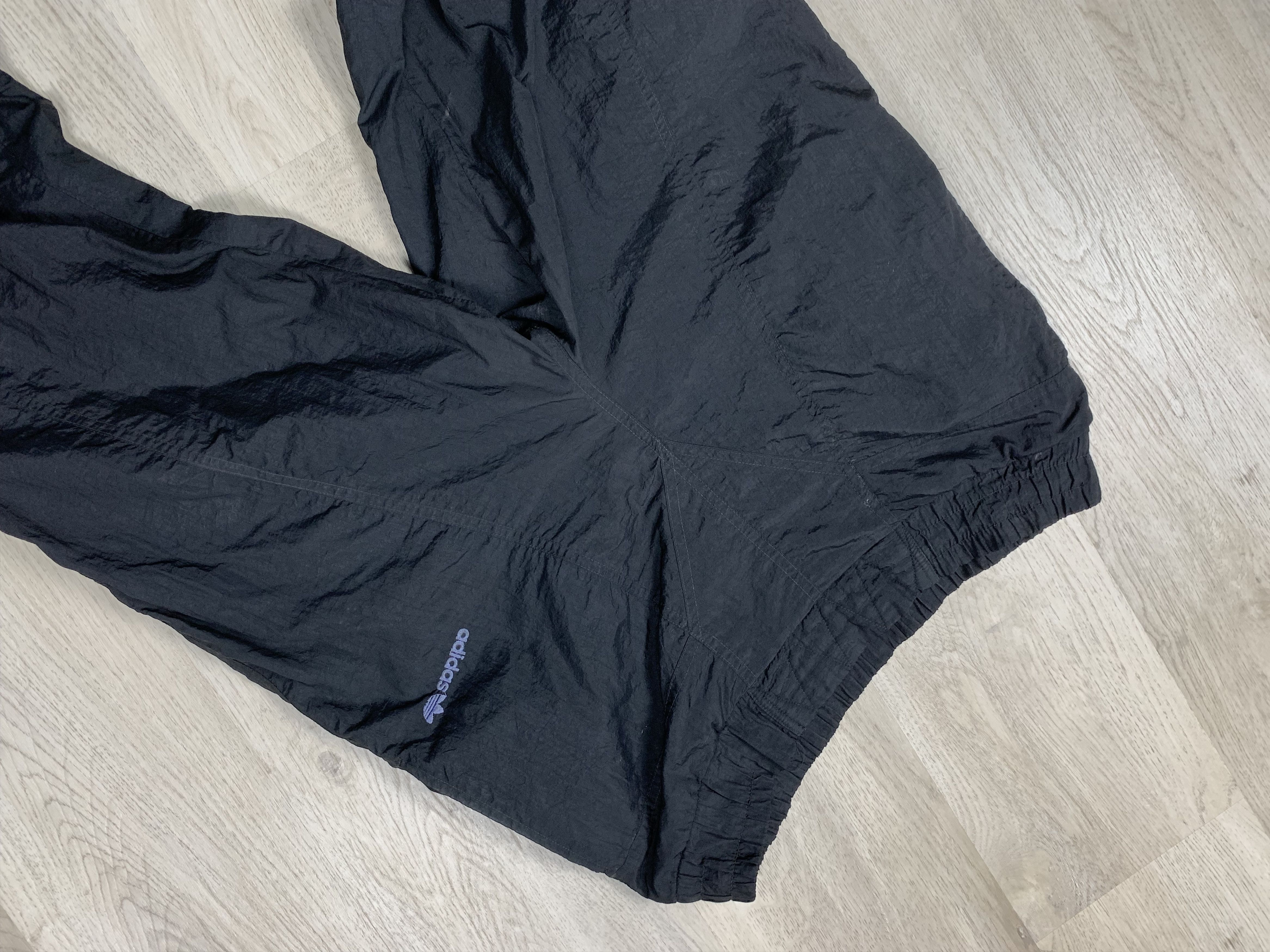 Adidas × Vintage Adidas 90s Vintage Nylon Mens Track Pants Drill Size US 32 / EU 48 - 2 Thumbnail