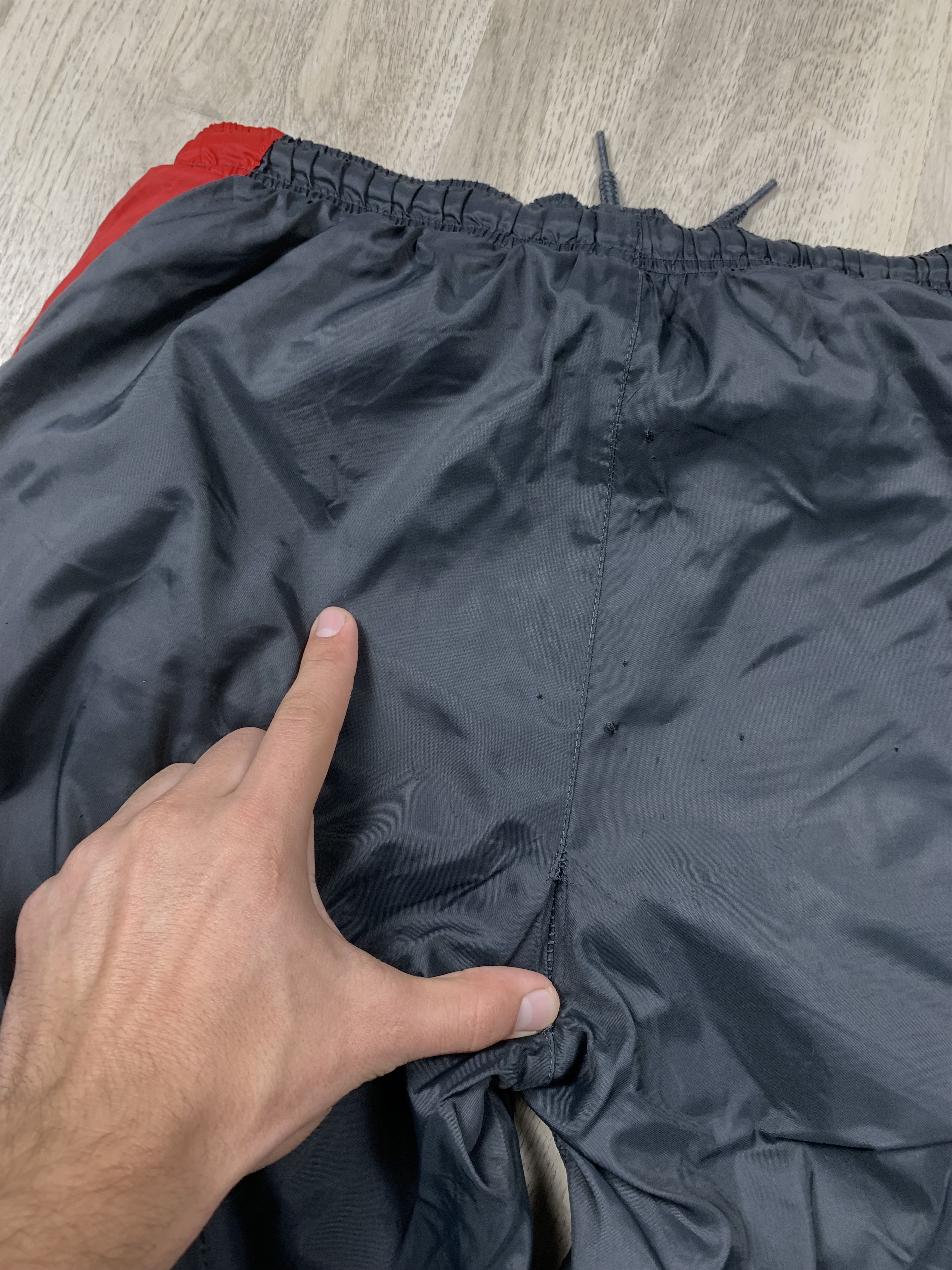 Nike × Vintage Nike Vintage Distressed Nylon Pants Y2K Drill Gorpcore Size US 32 / EU 48 - 12 Thumbnail