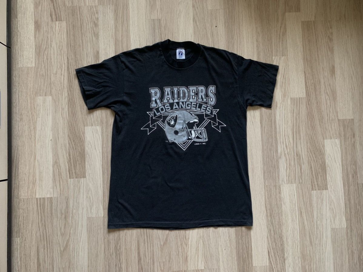 NFL Raiders NFL vintage t shirt Size US XL / EU 56 / 4 - 3 Thumbnail