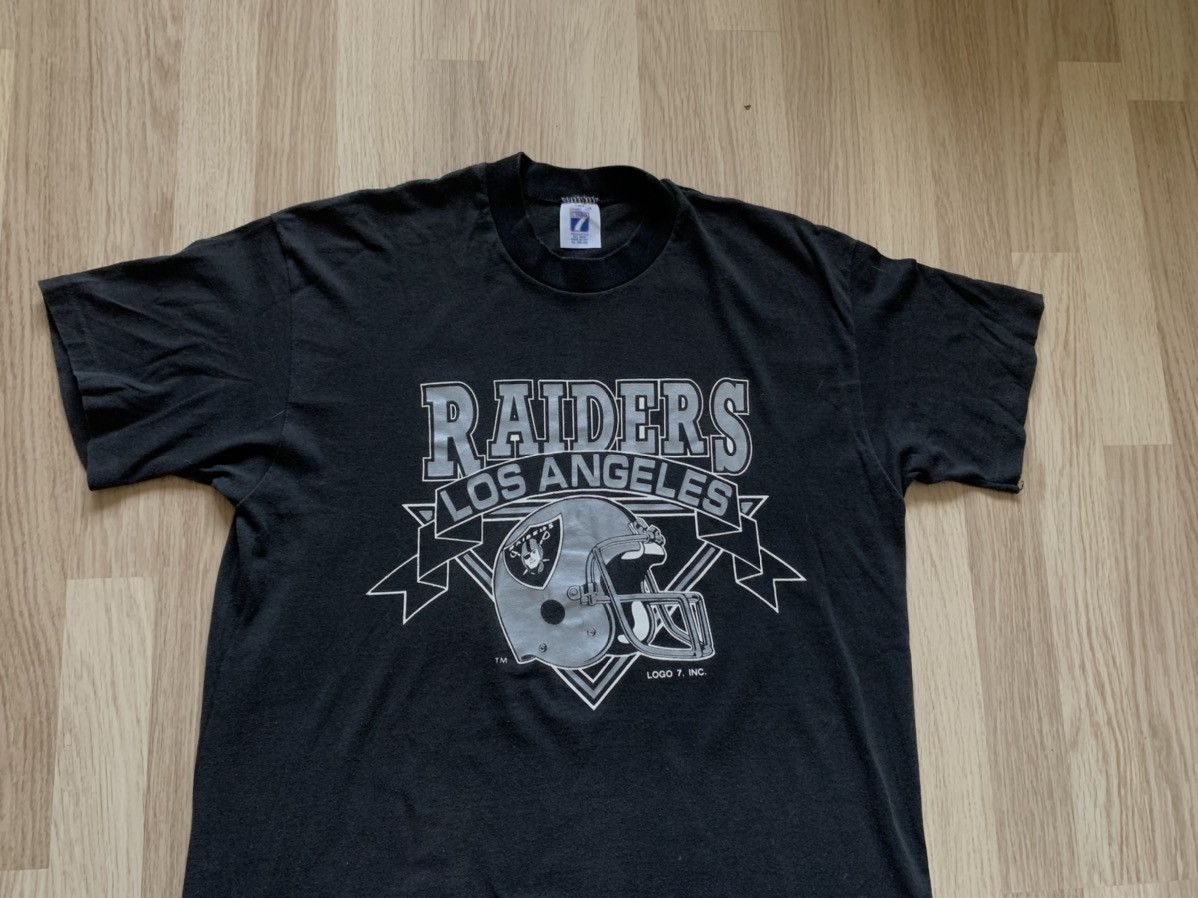 NFL Raiders NFL vintage t shirt Size US XL / EU 56 / 4 - 2 Thumbnail