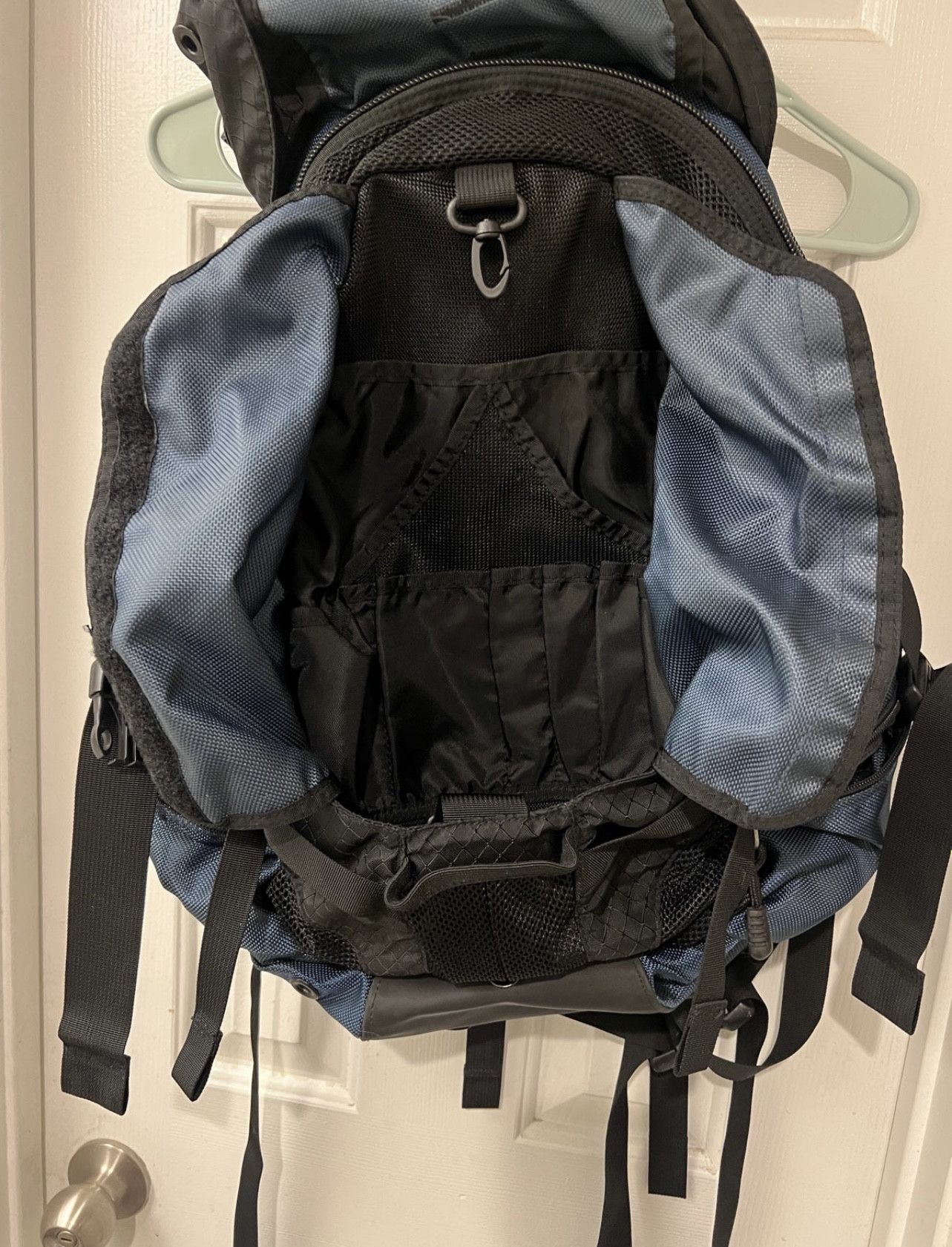 Oakley Oakley icon backpack | Grailed