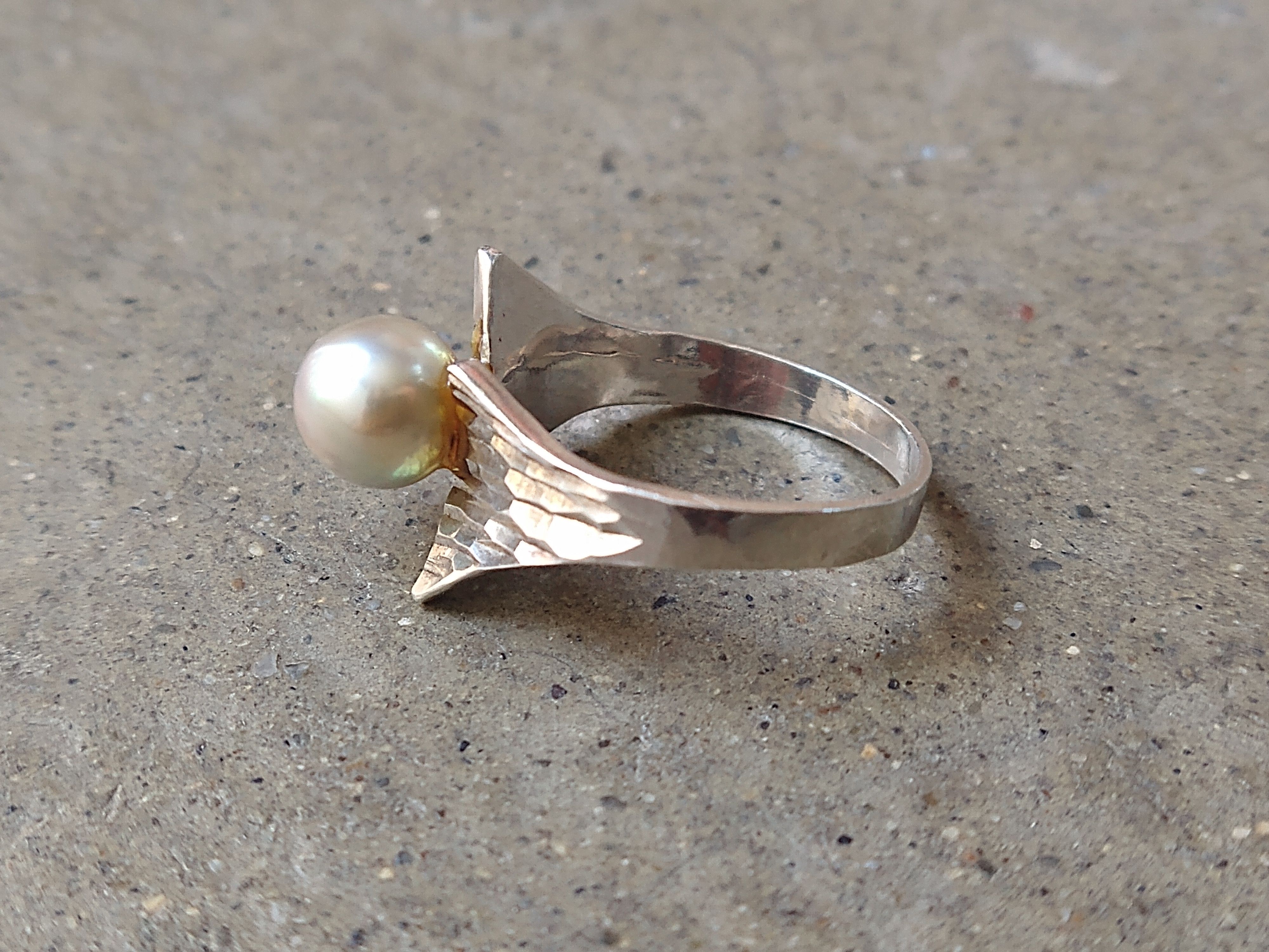 Jewelry × Vintage Sterling Silver Ring Pearl Size 6.75 Modern Avant Garde Size ONE SIZE - 4 Thumbnail