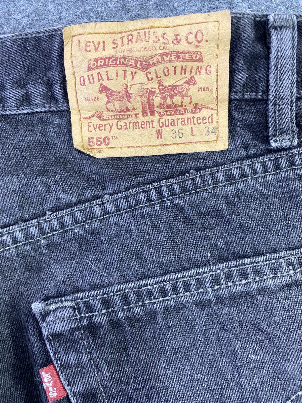 Levi's 90s Vintage Levi's 550 Black Jeans - J763 Size US 36 / EU 52 - 9 Thumbnail