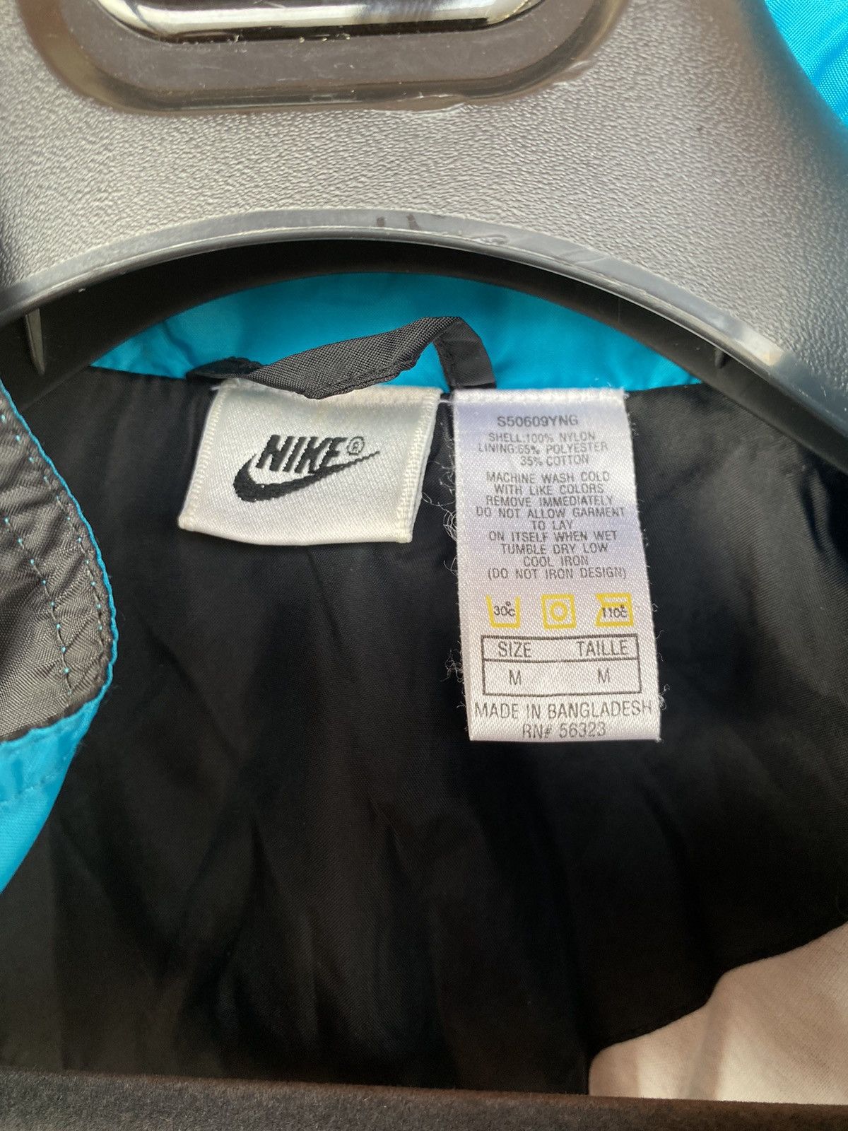 Nike 90’s Nike Vintage windrunner blue swoosh track jacket drill Size US M / EU 48-50 / 2 - 7 Thumbnail