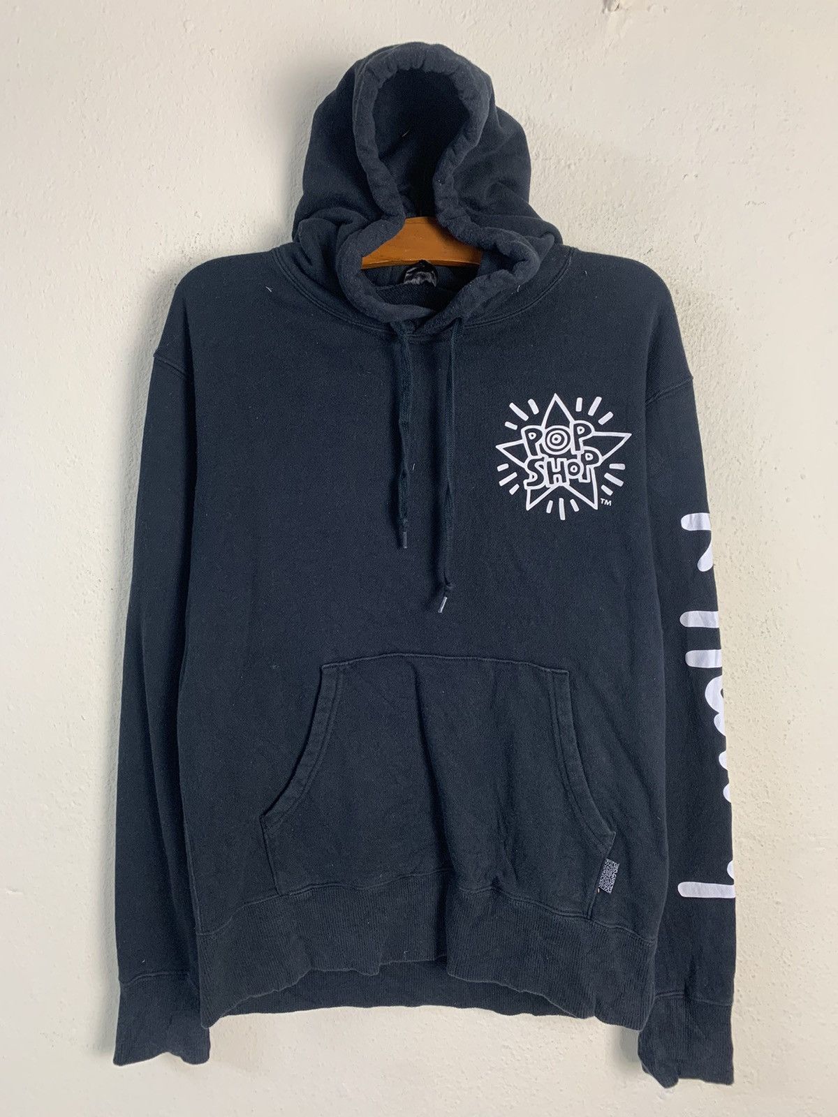 Keith Haring Uniqlo x Keith Haring Hoodie Size US M / EU 48-50 / 2 - 1 Thumbnail