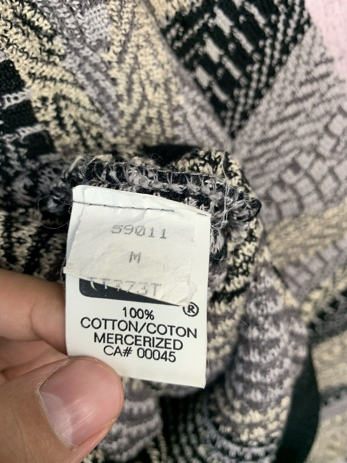 Tundra Canada × Vintage Vintage 90s Mens Large Coogi Style Textured Biggie Sweater Size US M / EU 48-50 / 2 - 13 Thumbnail