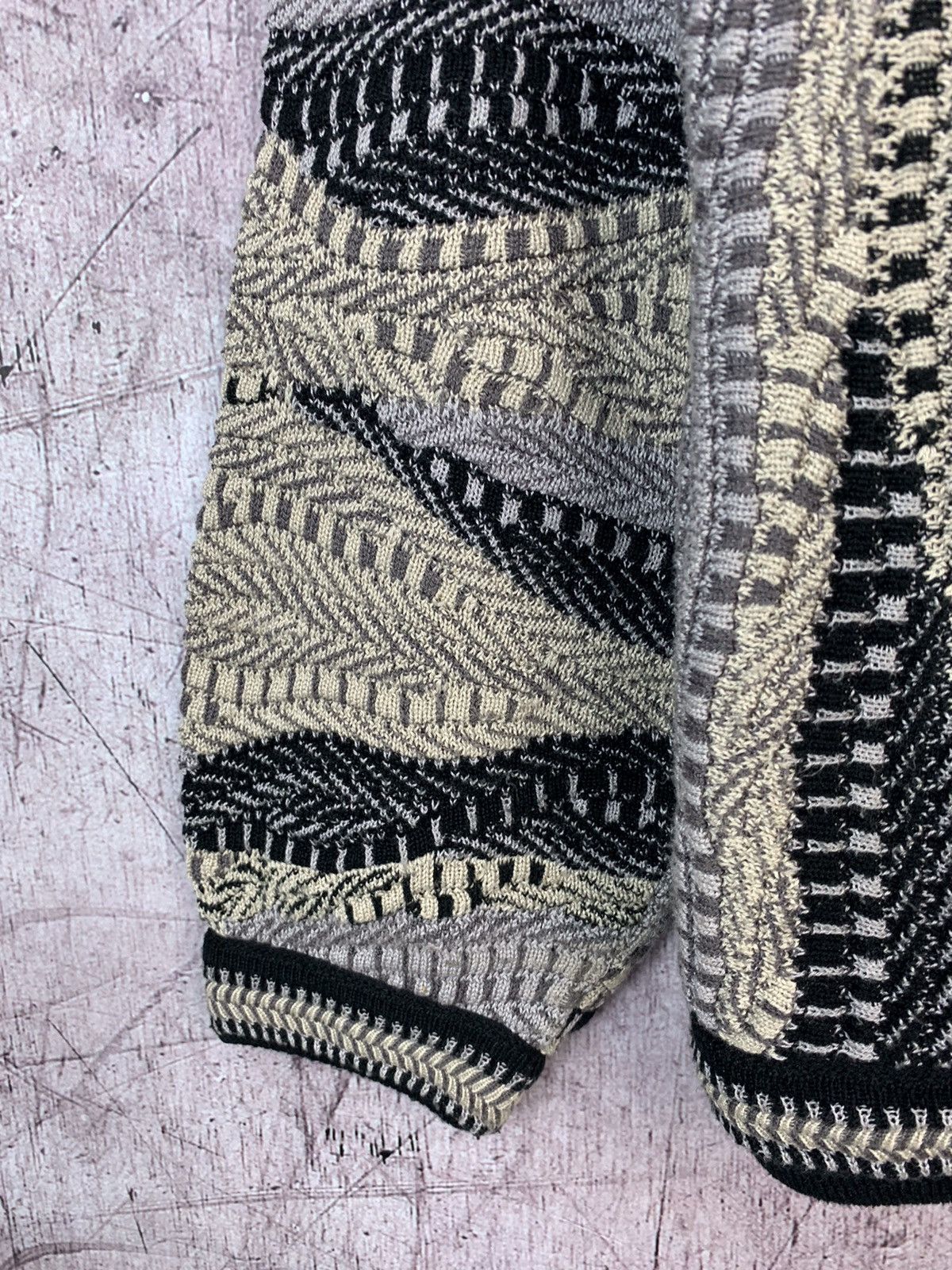 Tundra Canada × Vintage Vintage 90s Mens Large Coogi Style Textured Biggie Sweater Size US M / EU 48-50 / 2 - 7 Thumbnail