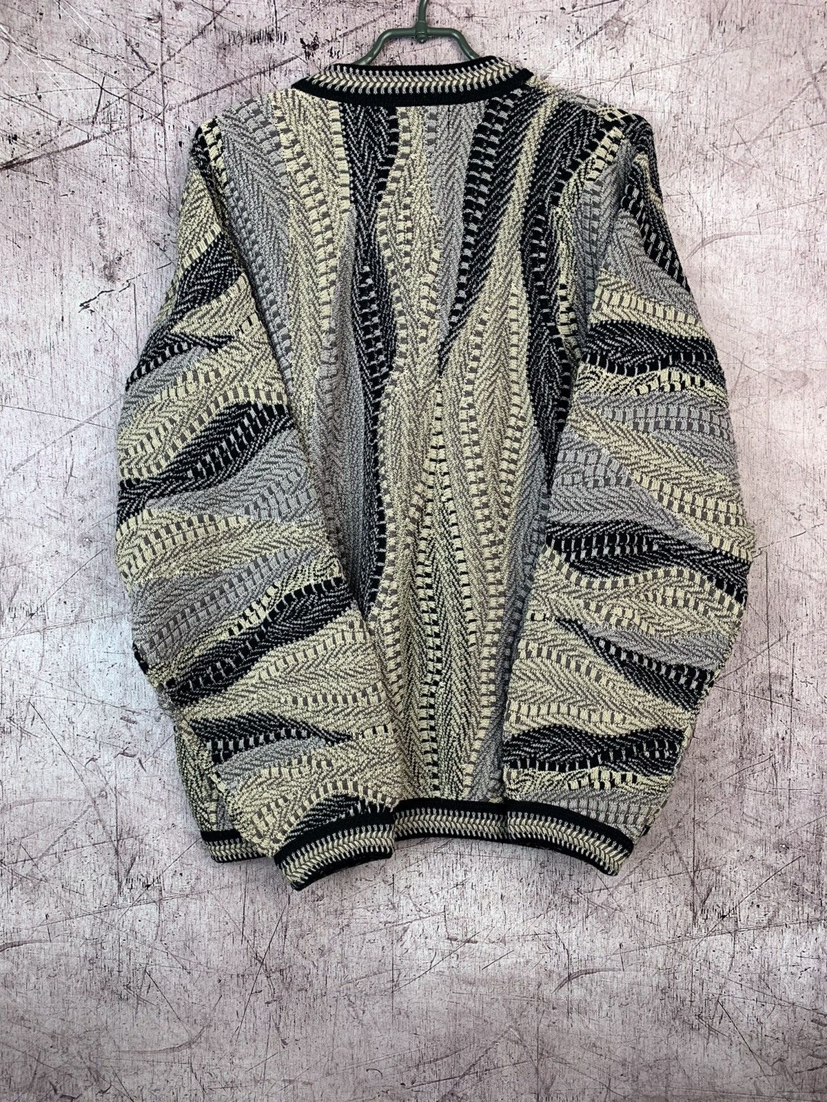 Tundra Canada × Vintage Vintage 90s Mens Large Coogi Style Textured Biggie Sweater Size US M / EU 48-50 / 2 - 12 Thumbnail