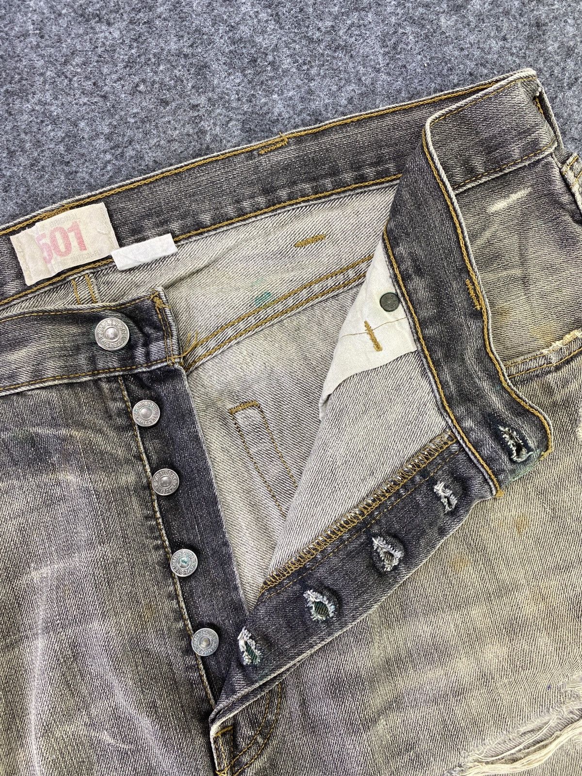 Levi's Vintage Levis 501 Jeans Grey Wash 38x34 - J770 Size US 38 / EU 54 - 3 Thumbnail