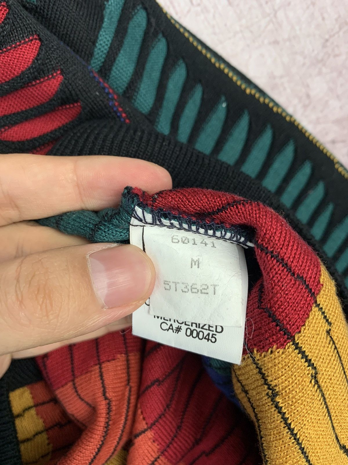 Tundra Vintage 90s Mens Large Coogi Style Textured Biggie Sweater Size US M / EU 48-50 / 2 - 7 Thumbnail