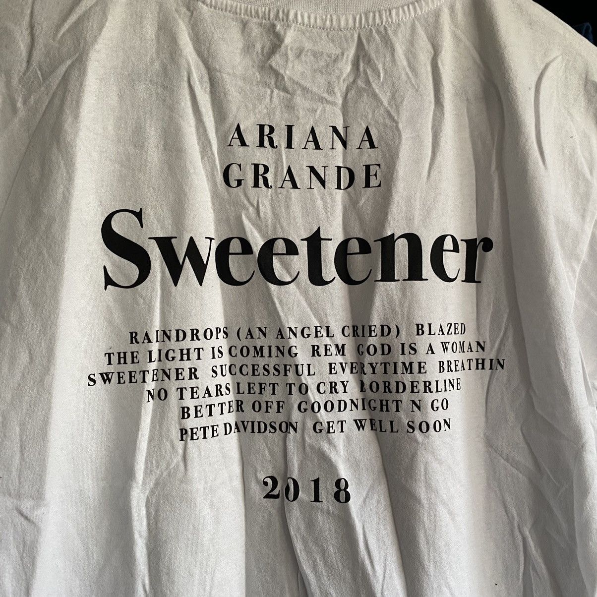 Band Tees AMAZING ARIANA GRANDE SWEETENER TOUR T SHIRT Size US L / EU 52-54 / 3 - 4 Thumbnail